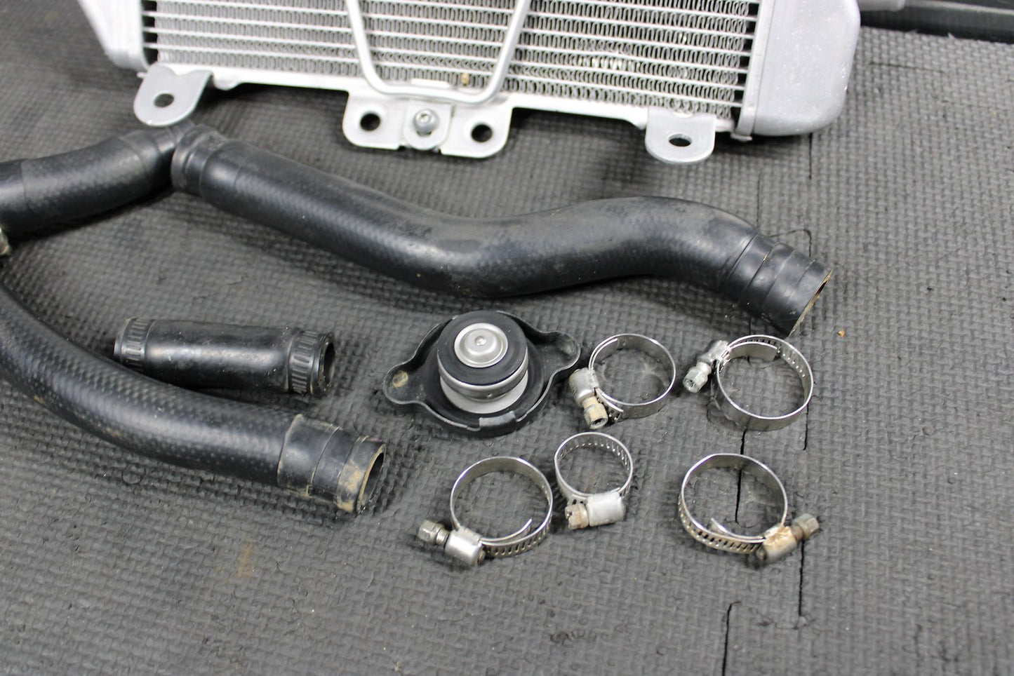 2007 YAMAHA 07 - 09 YZ450F OEM RIGHT ENGINE MOTOR COOLING COOLER RADIATOR - hggarage