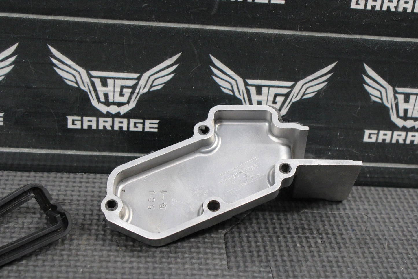 2002 YAMAHA 99 - 22 YZ250 YZ250X OEM EXHAUST POWER VALVE CYLINDER COVER HOUSING - hggarage