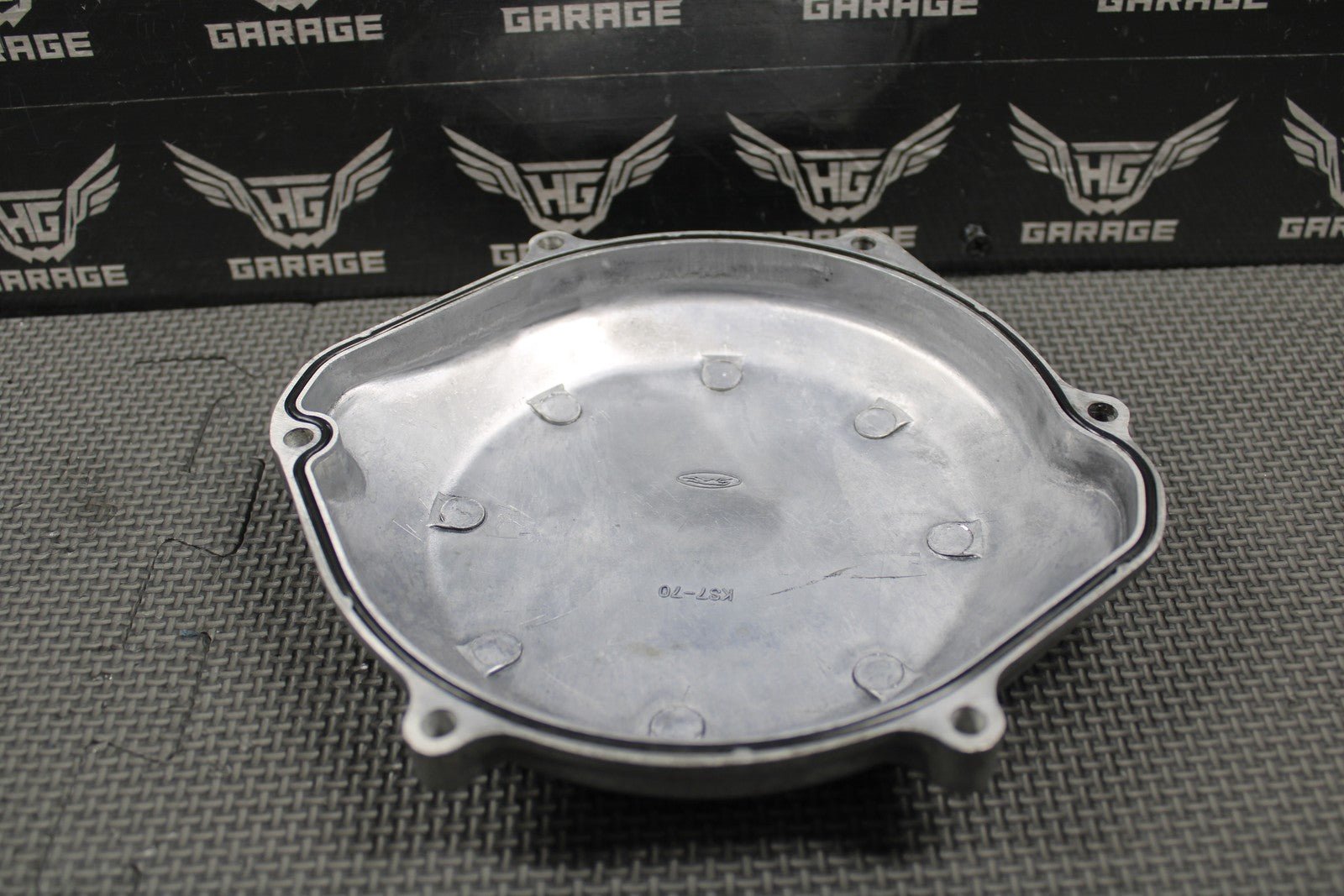 2001 HONDA 97 - 01 CR250R OEM RIGHT SIDE CASE OUTER CLUTCH COVER 11342 - KZ3 - B10 - hggarage