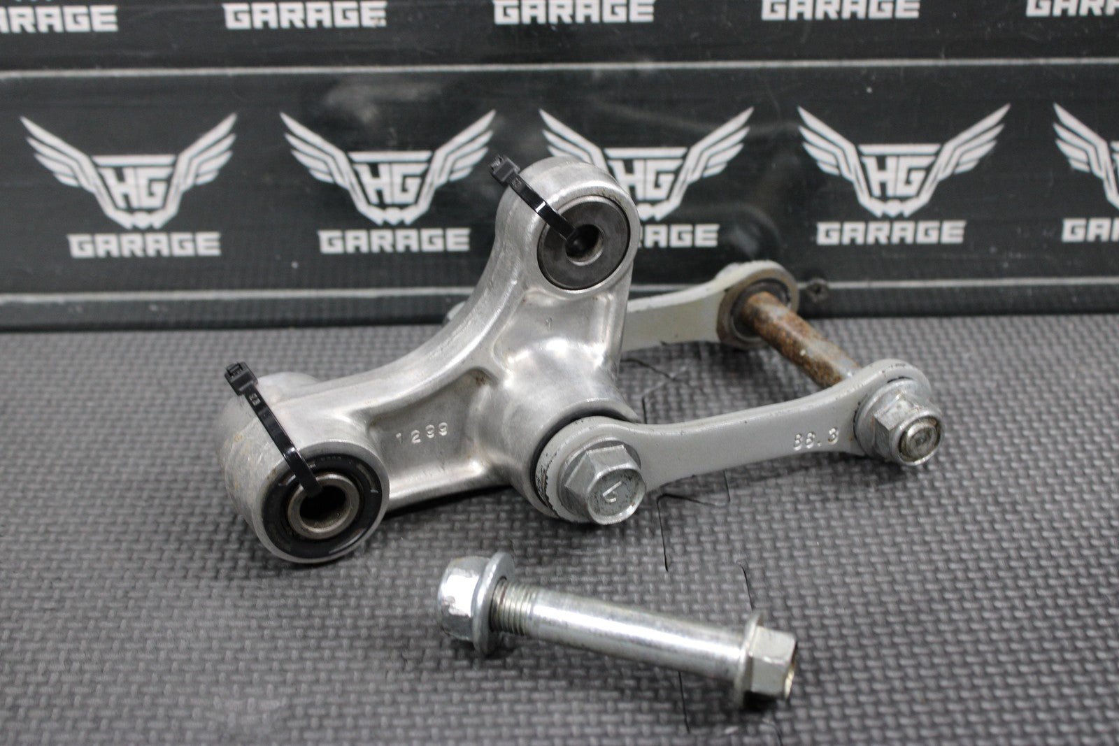 2003 KAWASAKI KX65 02 - 22 OEM REAR SHOCK LINKAGE LINKS 39007 - 1299 46102 - 1432 - hggarage