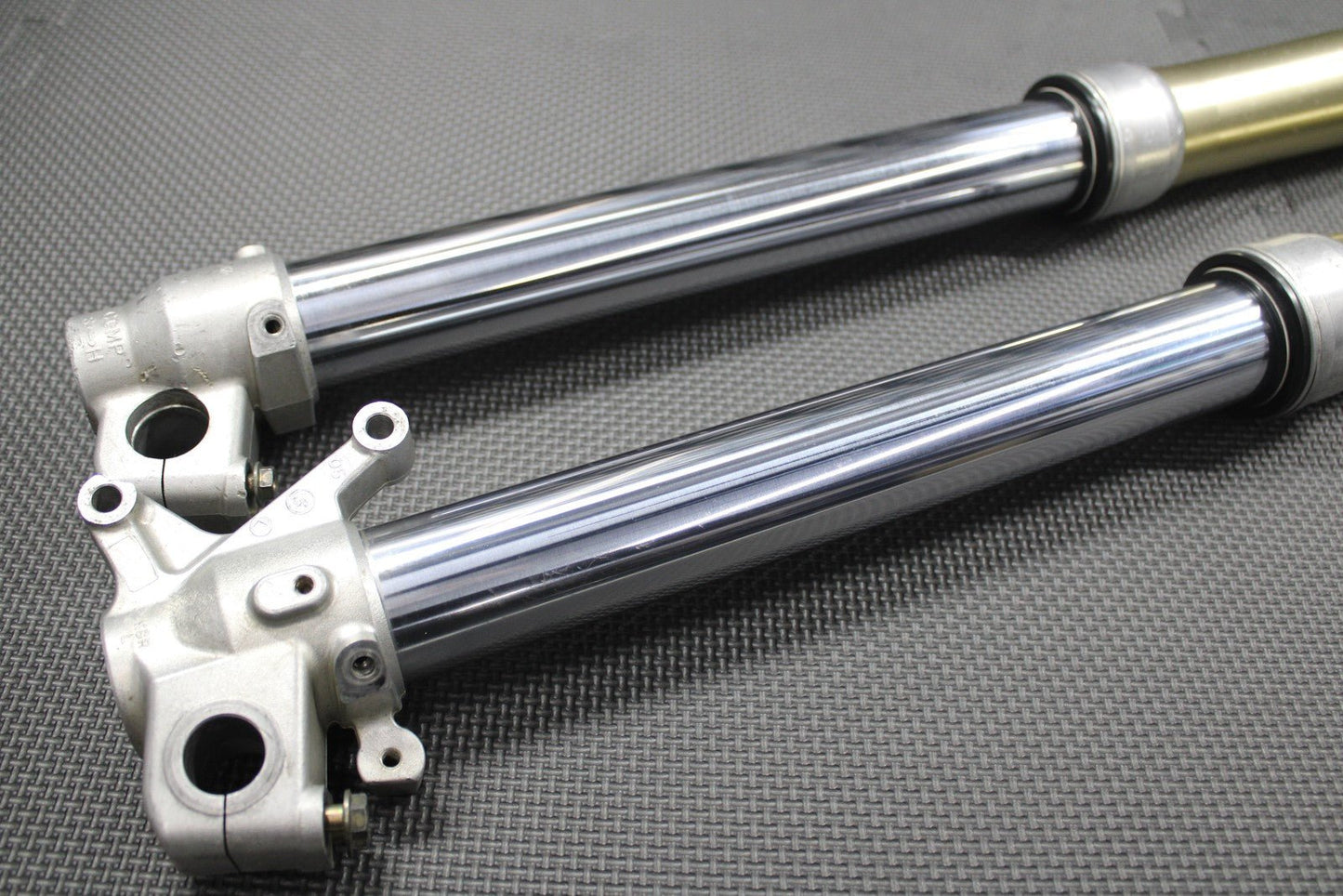 2005 04 - 07 HONDA CR125R OEM KYB RIGHT LEFT FRONT SUSPENSION FORKS SHOCKS GOOD! - hggarage