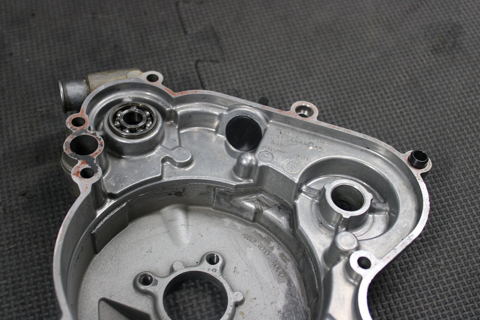 2013 KTM 65SX OEM Engine Motor Side Clutch Cover Waterpump 46330101000 - hggarage
