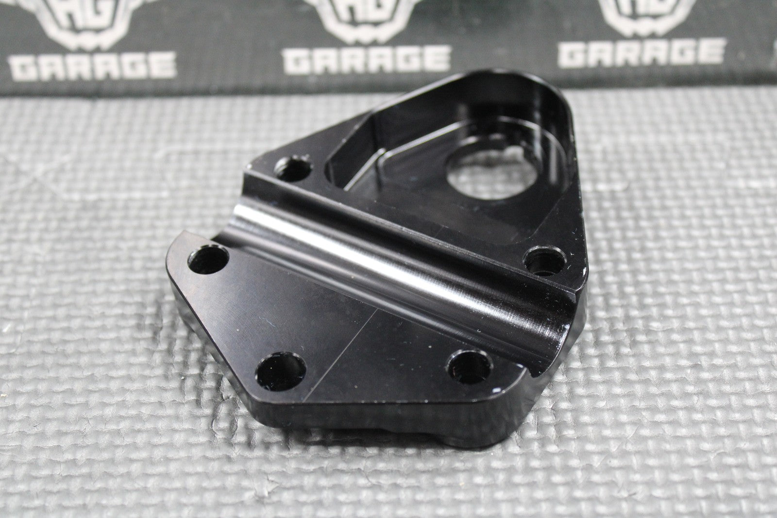47736632