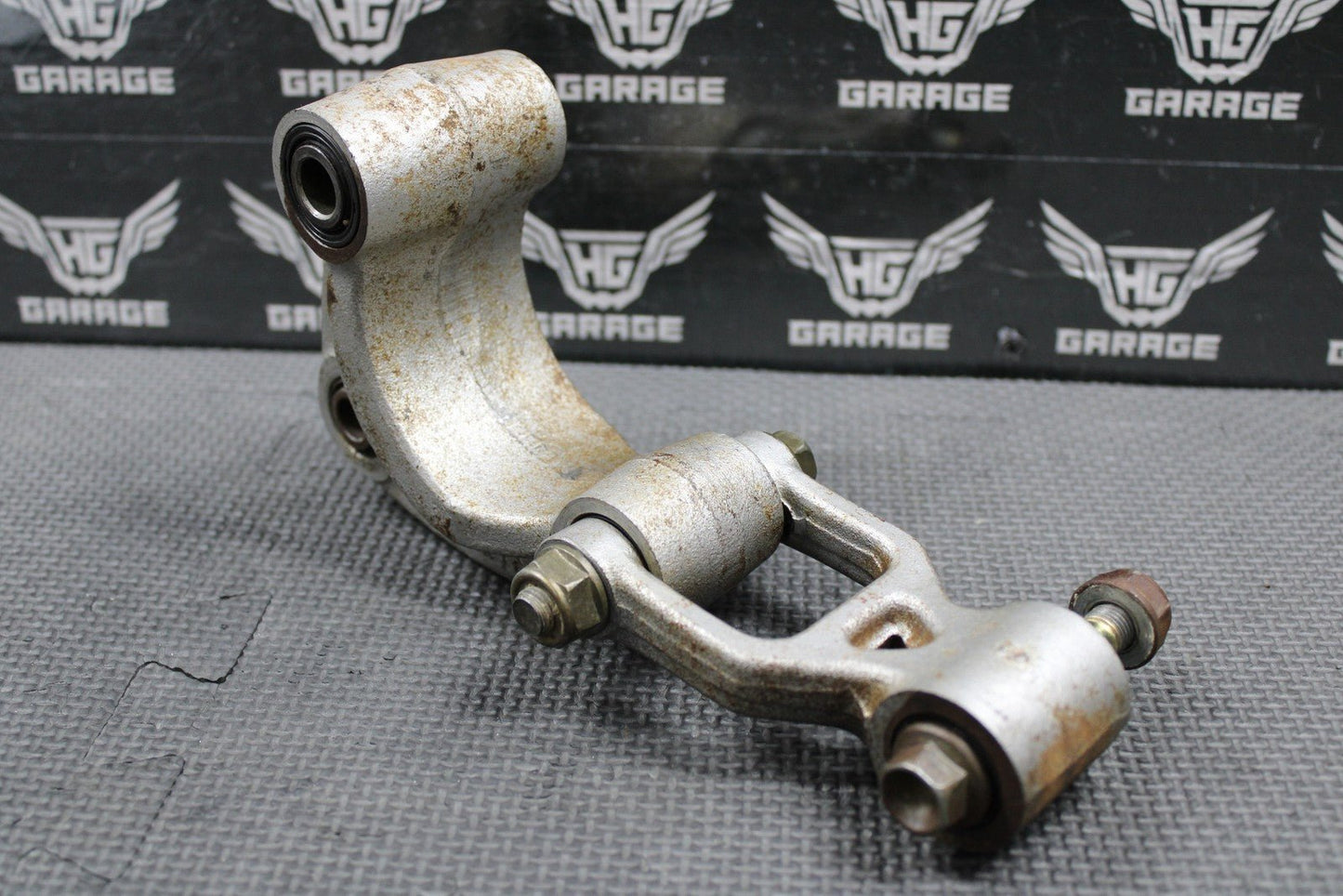 1999 HONDA XR200R 90 - 02 OEM REAR SHOCK LINKAGE LINKS GOD BONE 52460 - KT0 - 830 - hggarage