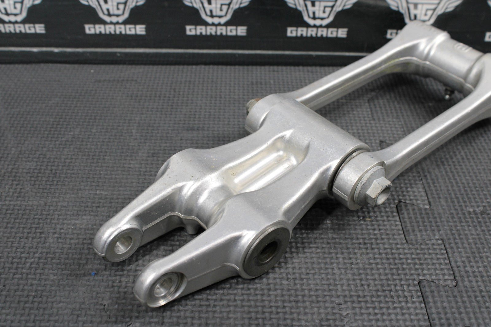 2013 HUSQVARNA TE511 OEM REAR SHOCK LINKAGE LINKS RELAY 8000H2365 8000H3615 - hggarage