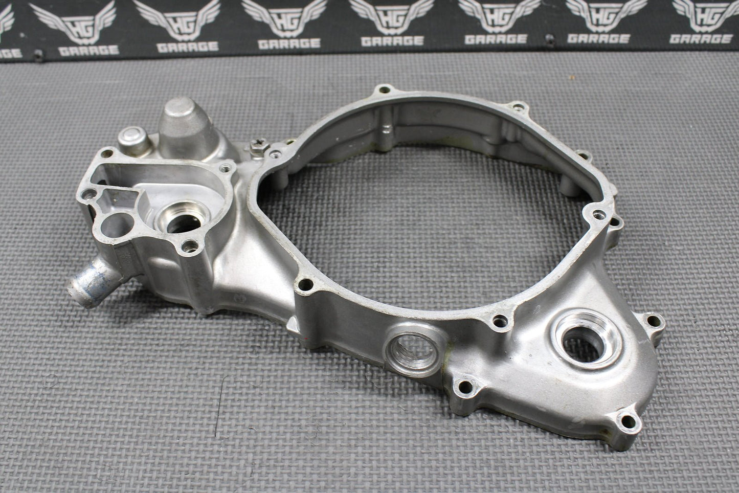 1994 92 - 96 HONDA CR250R OEM RIGHT CRANKCASE INNER CLUTCH COVER 11341 - KZ3 - 890 - hggarage