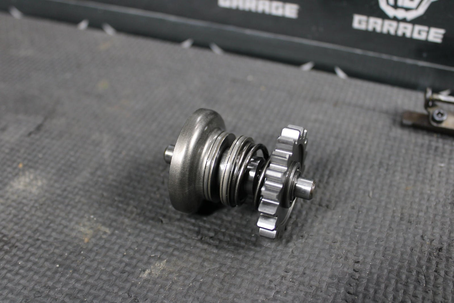 1995 KAWASAKI KX125 OEM ENGINE POWERVALVE EXHUAST VALVE LINKAGE GOVERNOR - hggarage
