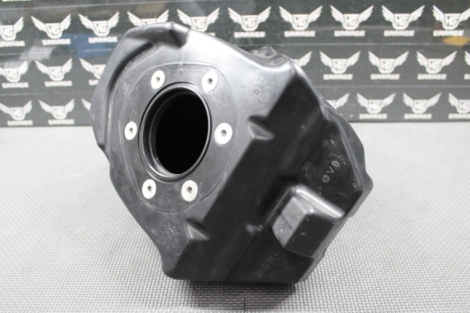 2013 HONDA 10 - 13 CRF250R OEM GAS FUEL TANK CELL PETROL RESERVOIR 17510 - MEN - A50 - hggarage