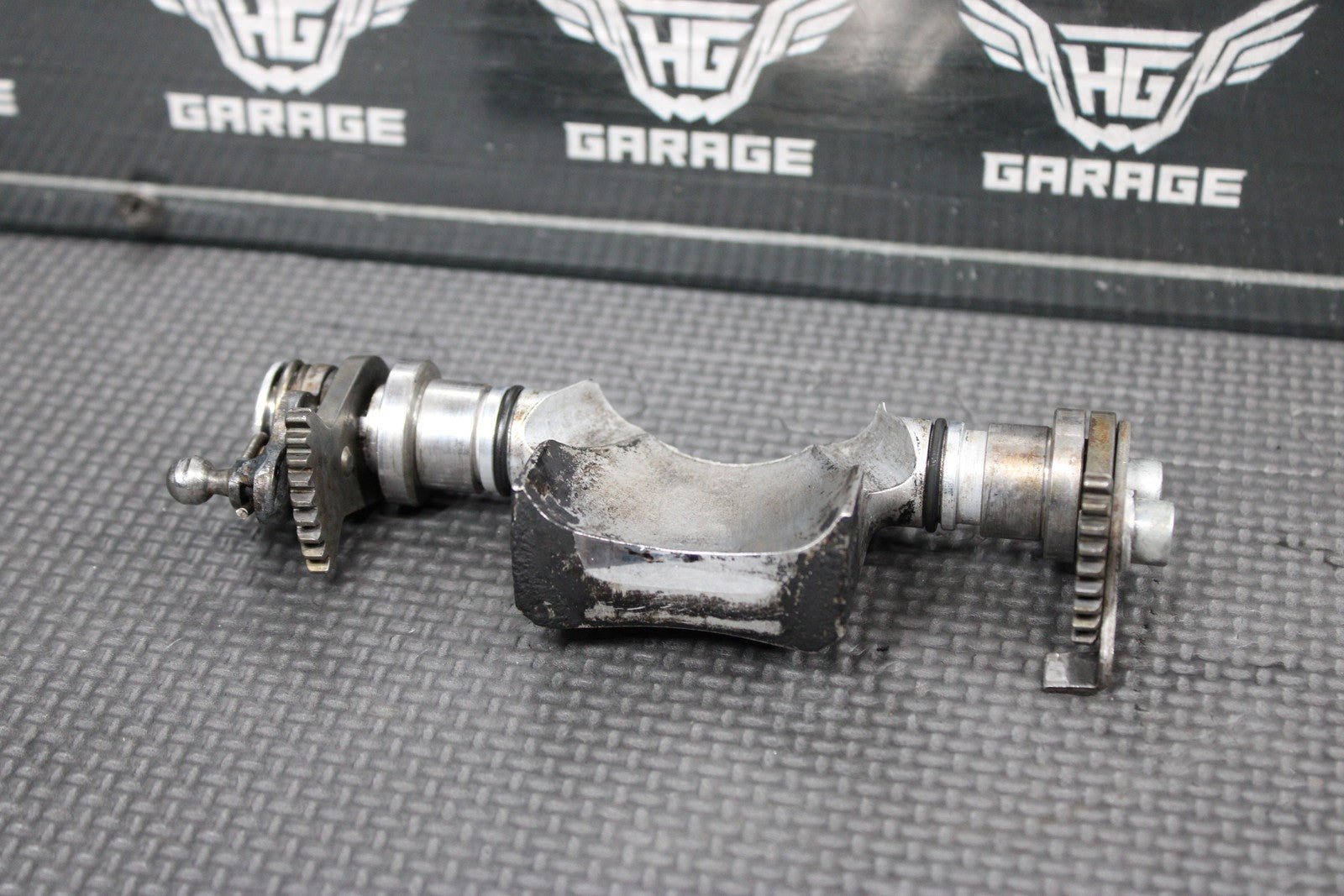 2000 KTM 250 EXC OEM COMPLETE ENGINE POWER VALVE EXHAUST VALVE 54637061444 - hggarage