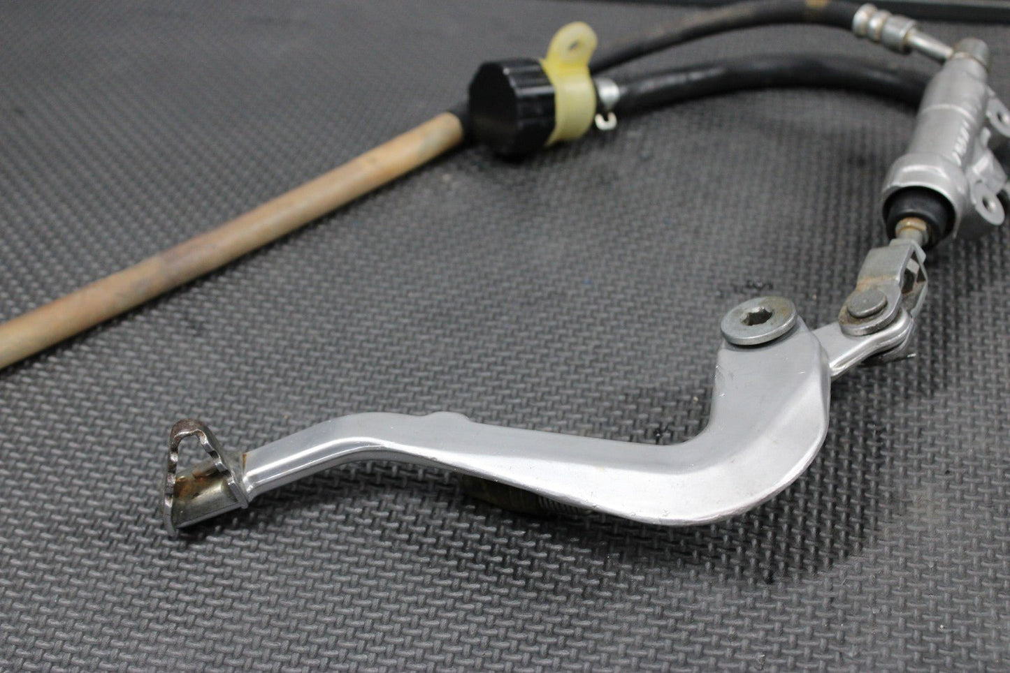 2014 KAWASAKI KX100 KX85 OEM NISSIN REAR BACK BRAKE MASTER CYLINDER W RESERVOIR - hggarage