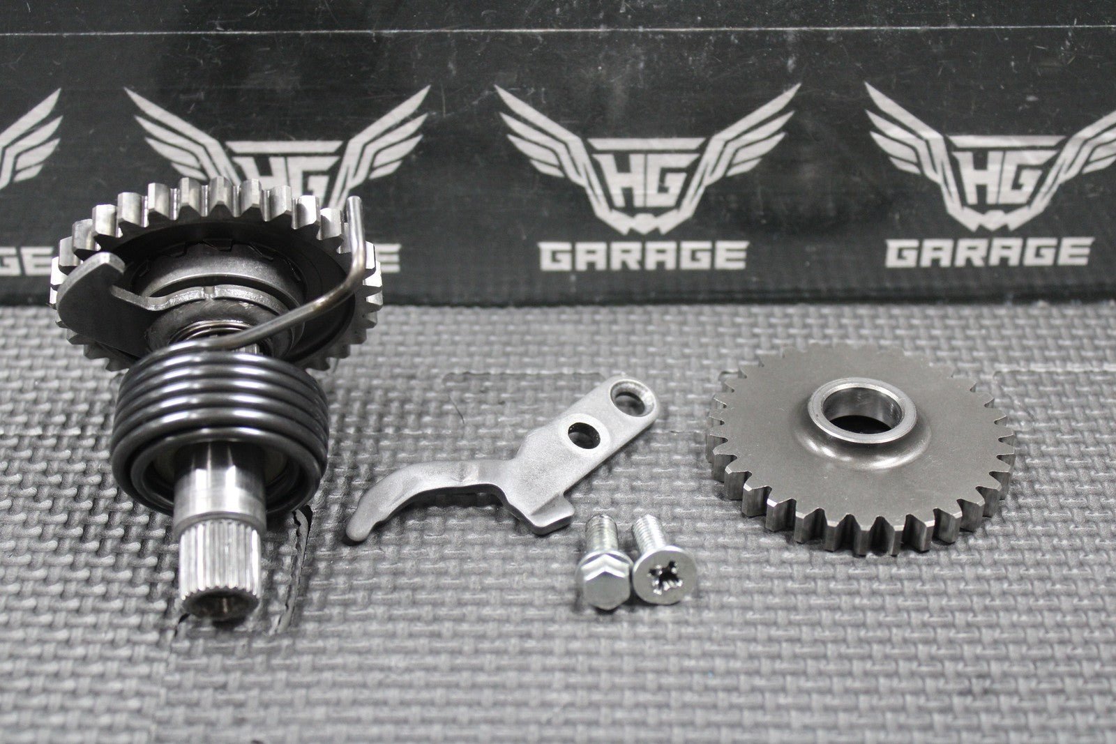 2015 KAWASAKI KX85 KX100 OEM KICKSTART KICK START SHAFT W IDLER GEAR 13066 - 1097 - hggarage