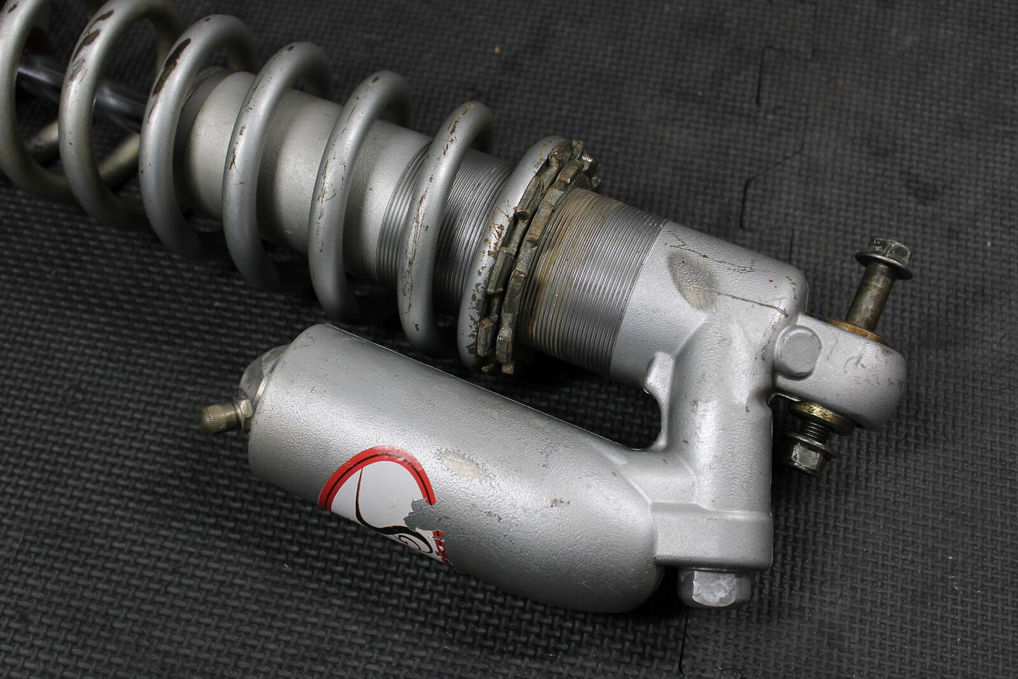 1999 YAMAHA 1999 YZ125 YZ250 OEM REAR BACK SHOCK ABSORBER SUSPENSION