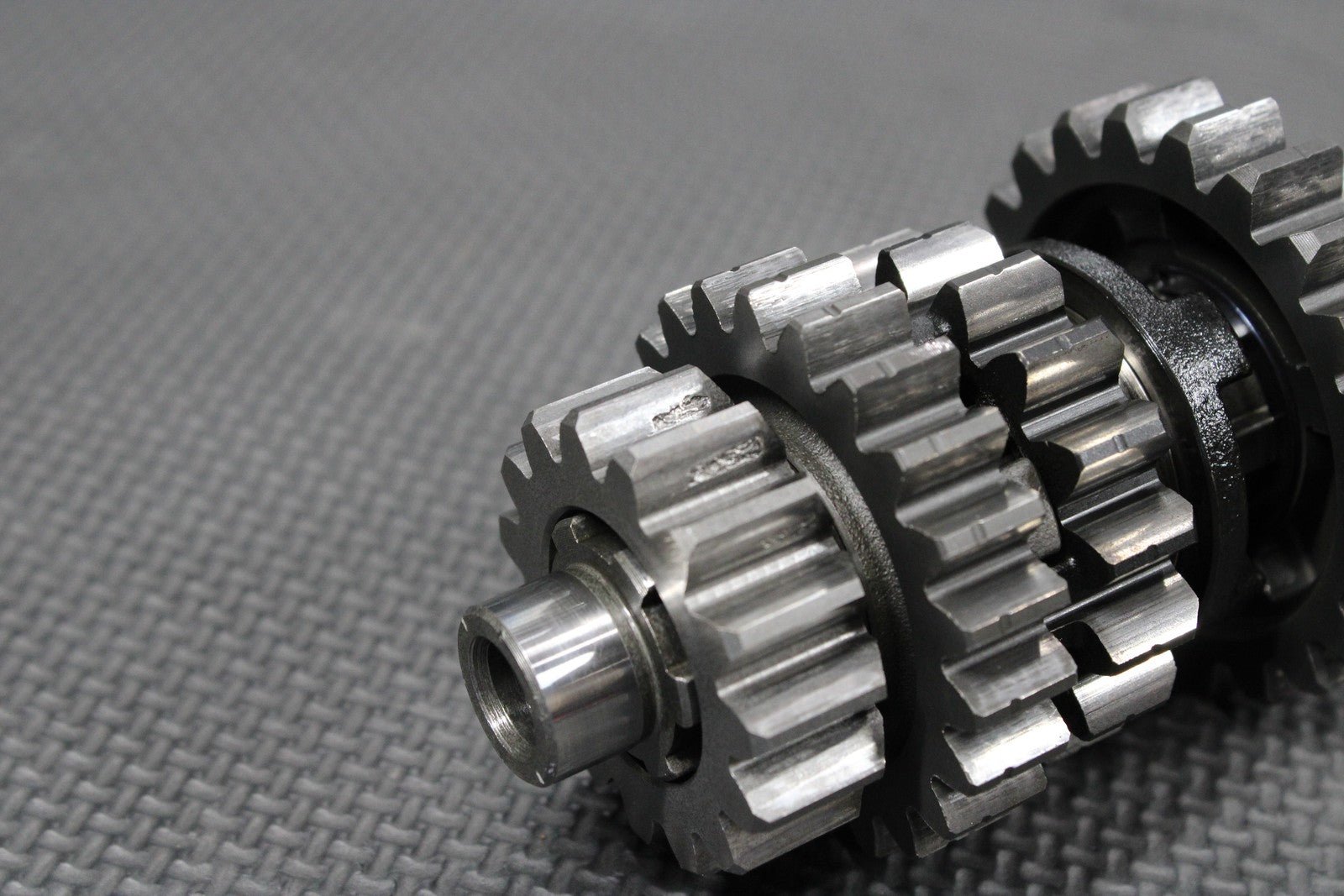 2000 SUZUKI DRZ400 DRZ400E OEM ENGINE TRANSMISSION TRANNY TRANS GEARS SHAFTS - hggarage
