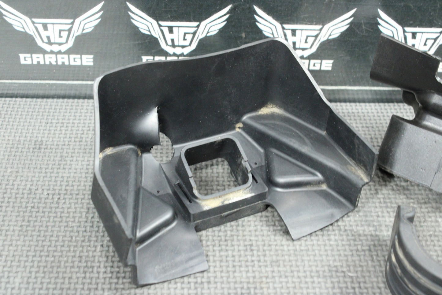 47568837