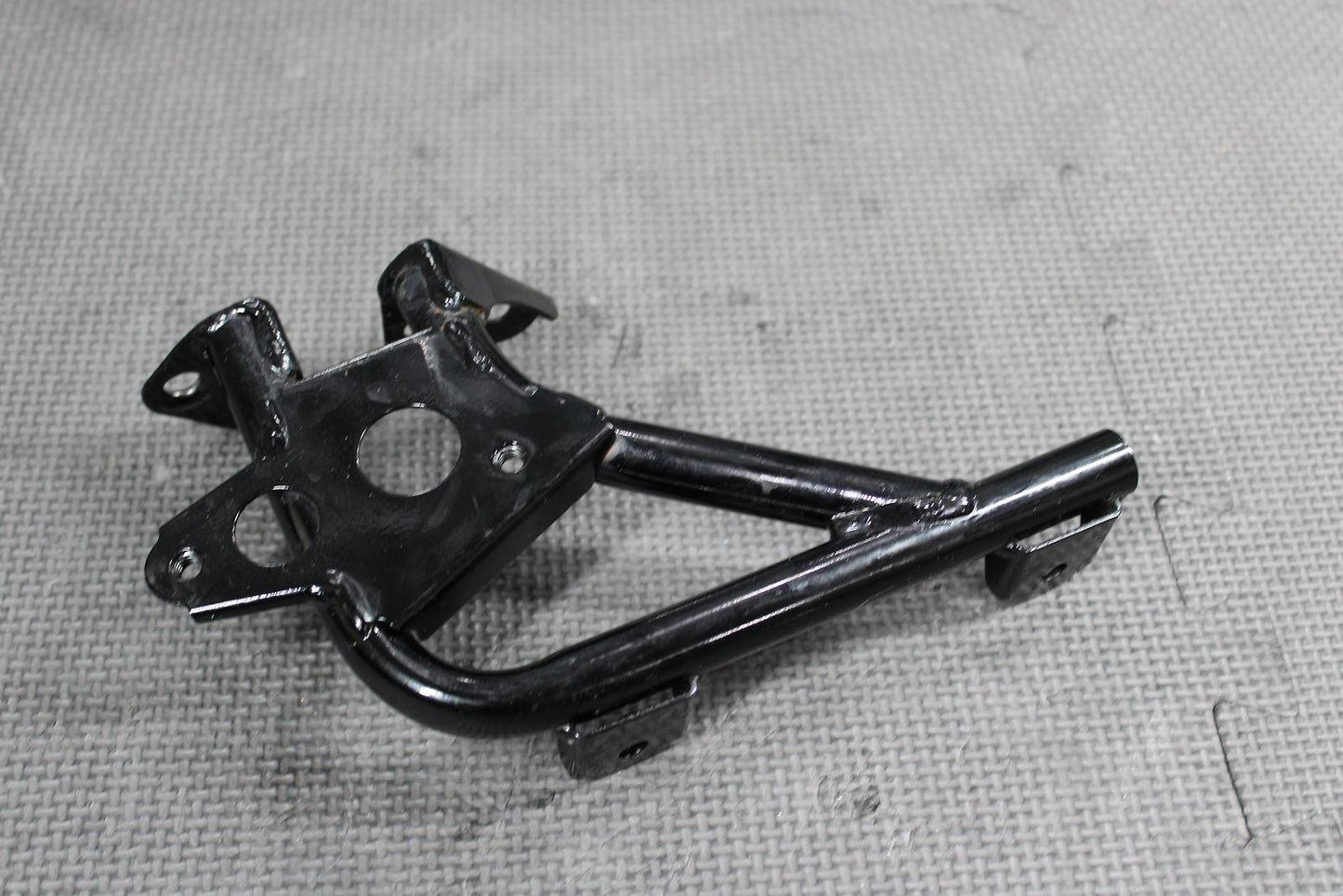 2020 KAWASAKI 01 - 09 / 11 - 21 KX100 OEM RADIATOR MOUNT HOLDER STAY - hggarage