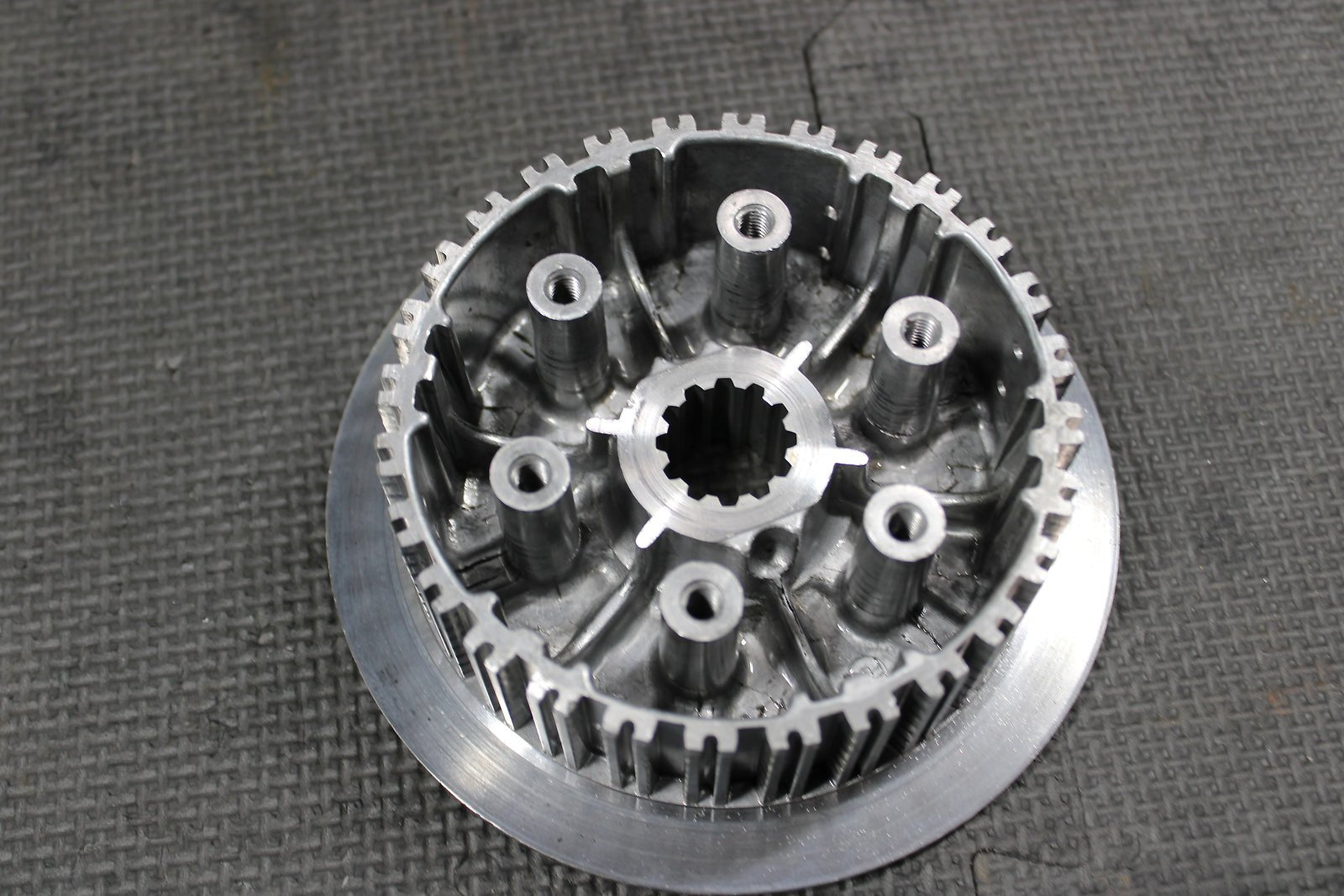 2002 HONDA CRF450R OEM COMPLETE CLUTCH W PLATES BASKET HUB 22100 - MEB - 305 - hggarage