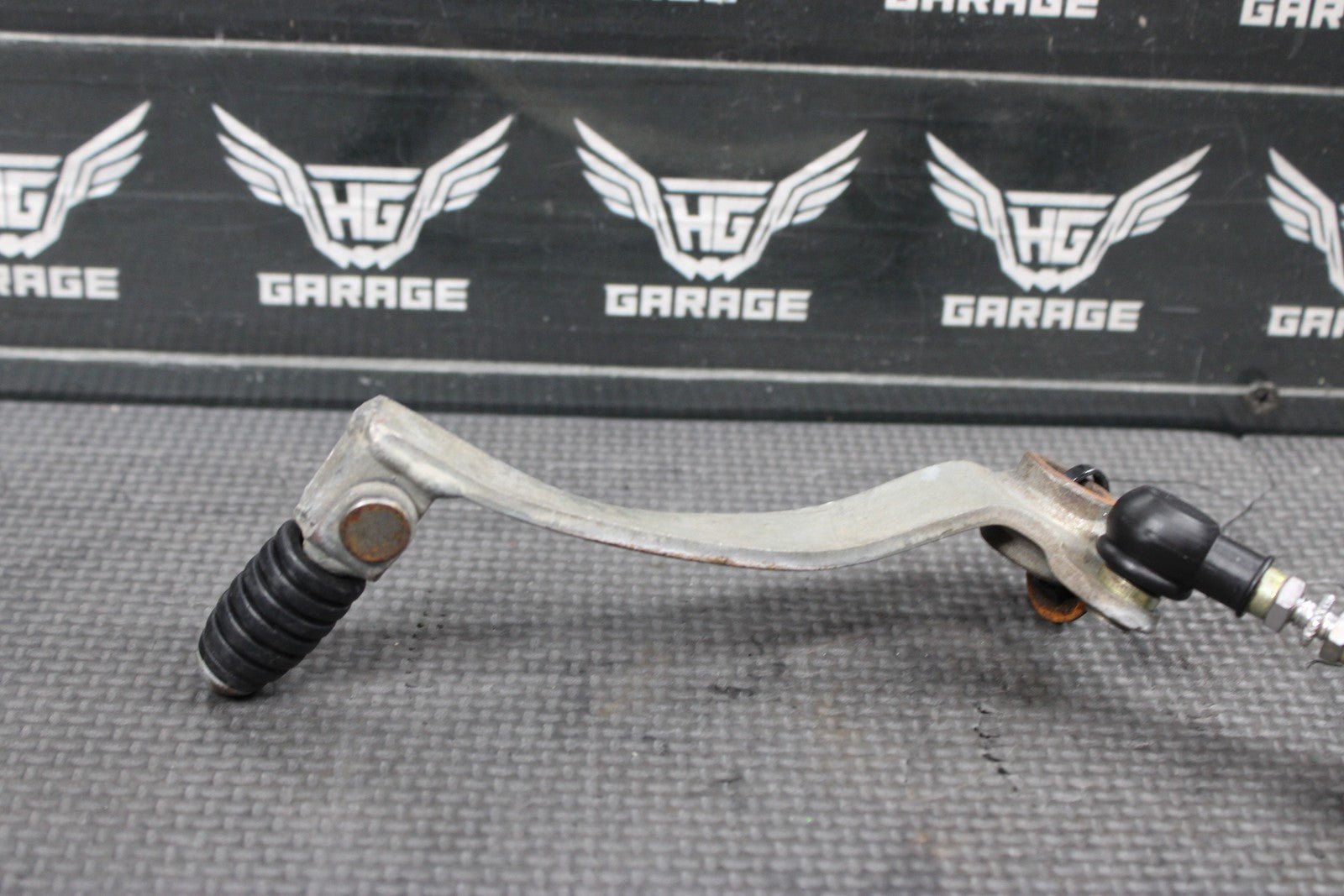 2000 YAMAHA TTR125 TTR125L OEM SHIFTER PEDAL LINKAGE GOOD! 5HP - 18110 - 00 - 00 - hggarage