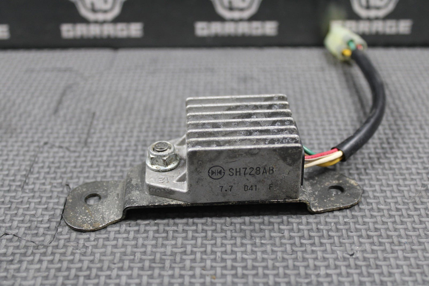 2006 HONDA CRF450X 05 - 17 OEM RECTIFIER VOLTAGE REGULATOR 31600 - MEY - 671 - hggarage