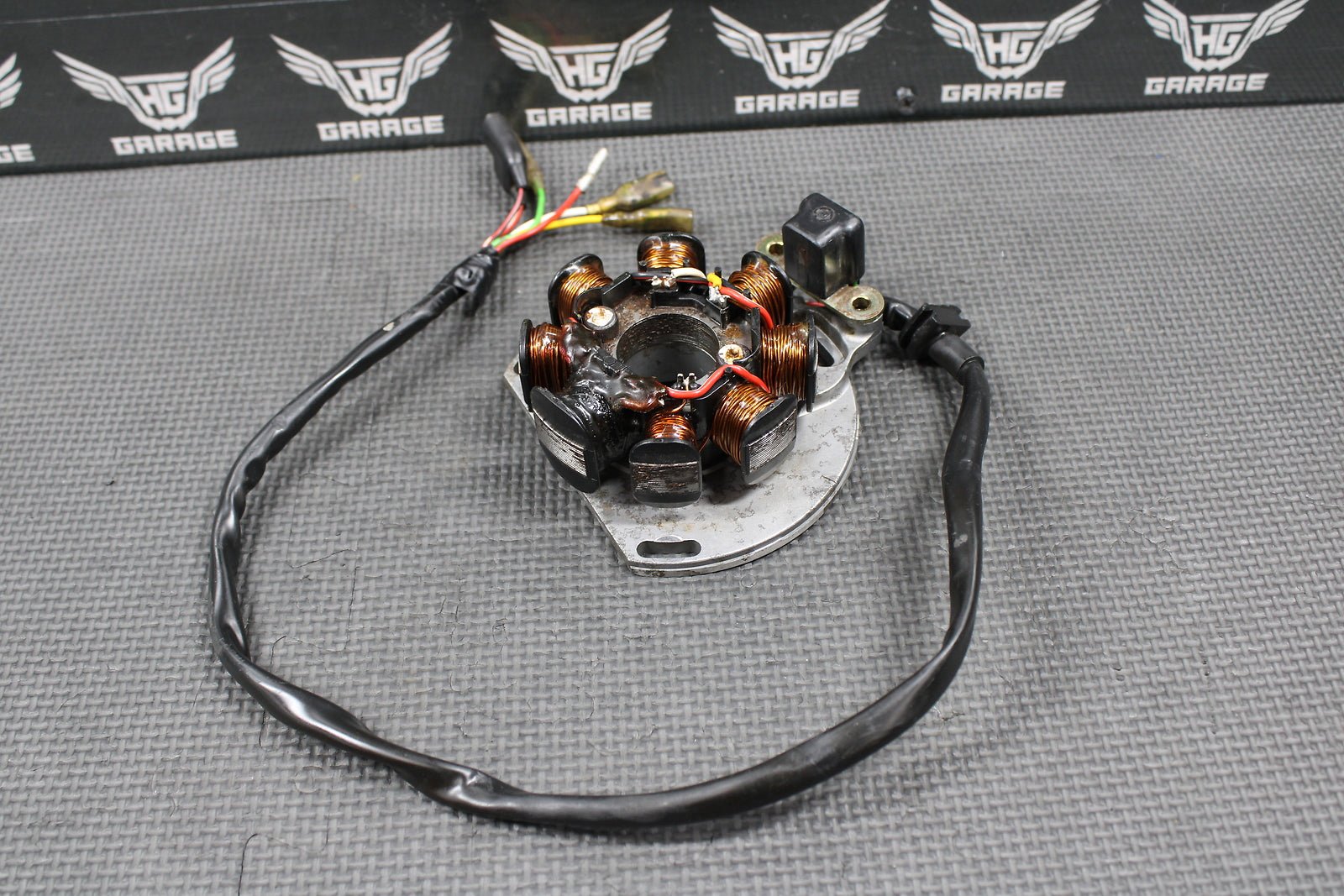 2001 KTM 300 EXC OEM 2K - 3 STATOR MAGNETO ALTERNATOR 50339004200 REPAIR ONLY - hggarage