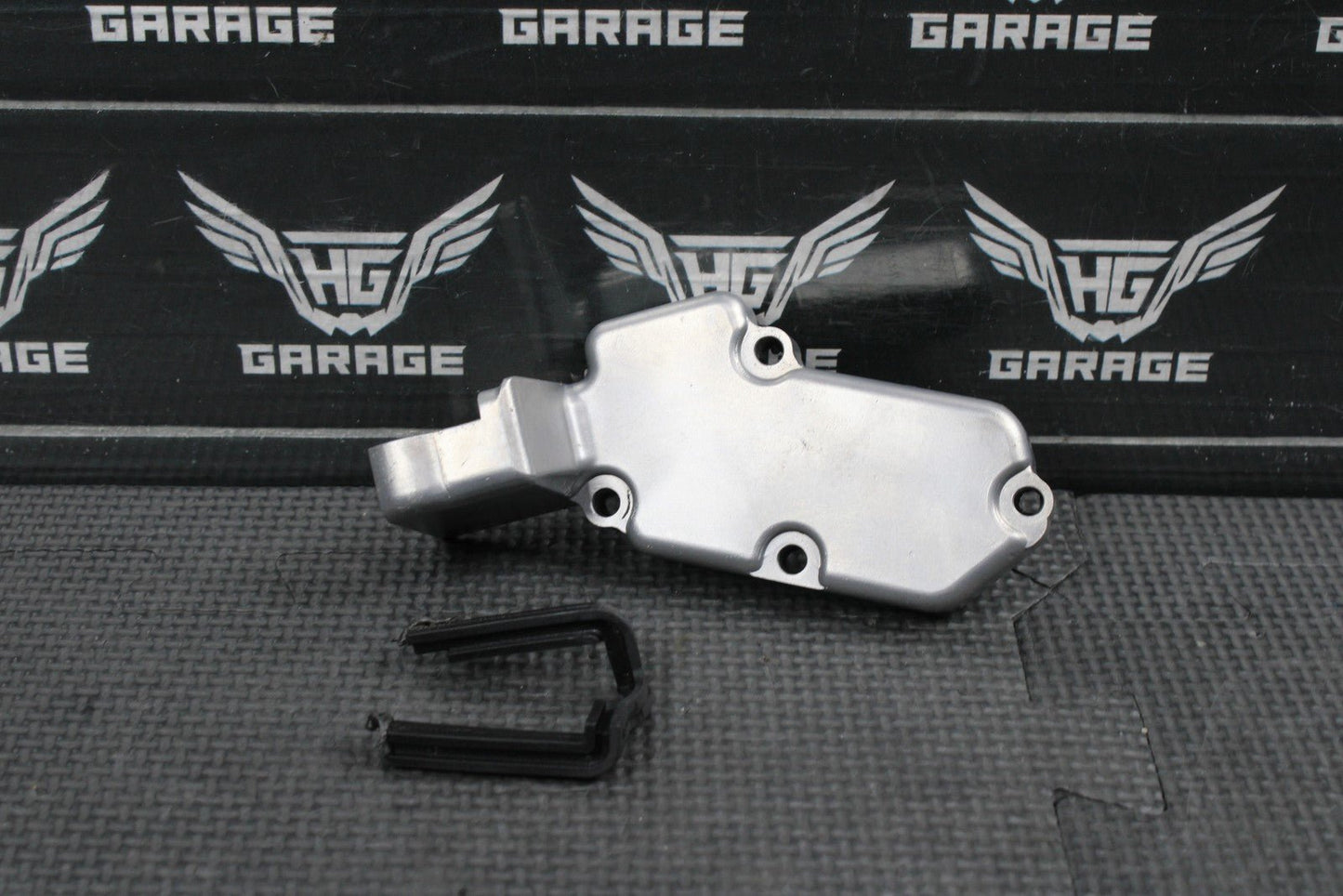 2002 YAMAHA 99 - 22 YZ250 YZ250X OEM EXHAUST POWER VALVE CYLINDER COVER HOUSING - hggarage