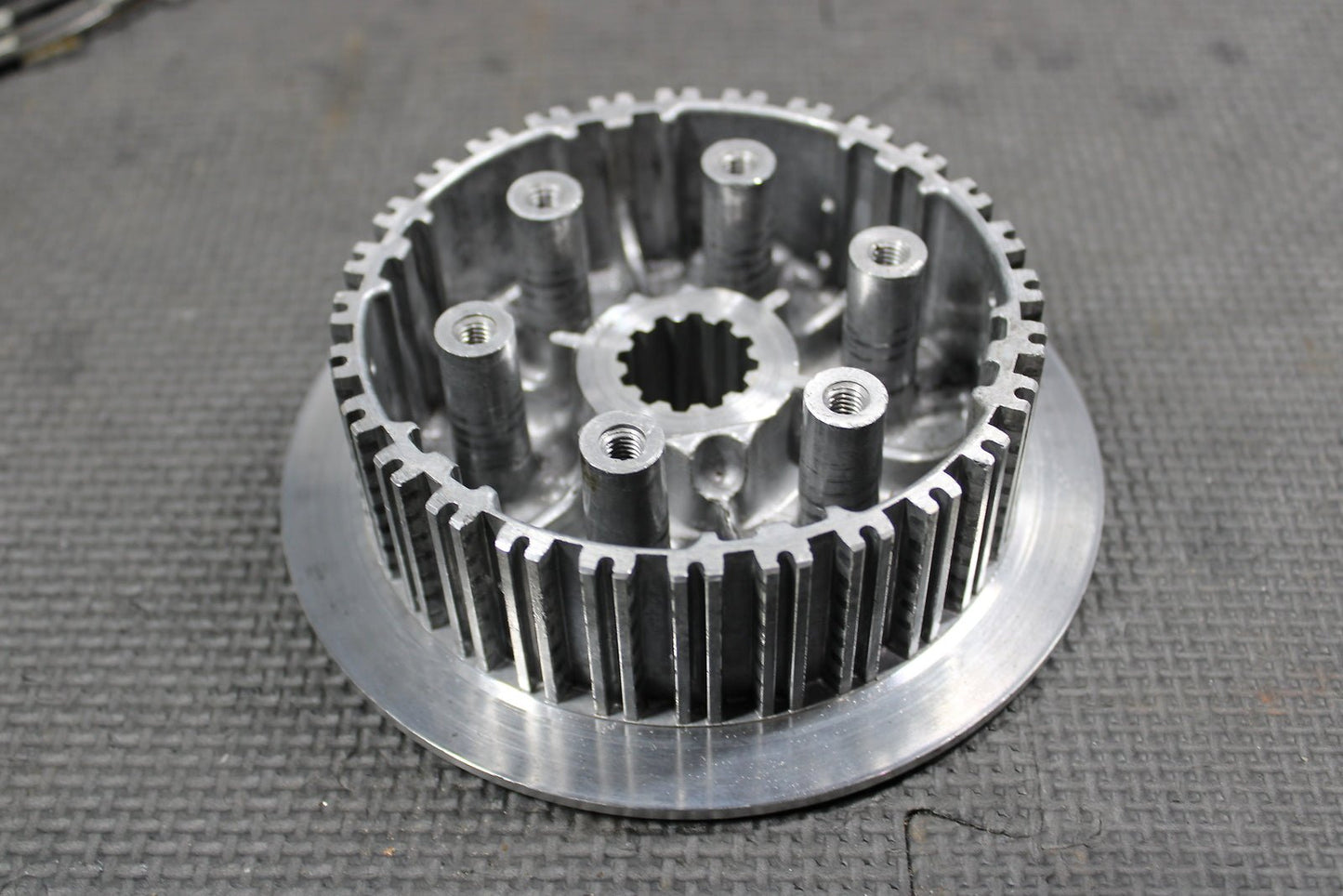 2002 HONDA CRF450R OEM COMPLETE CLUTCH W PLATES BASKET HUB 22100 - MEB - 305 - hggarage