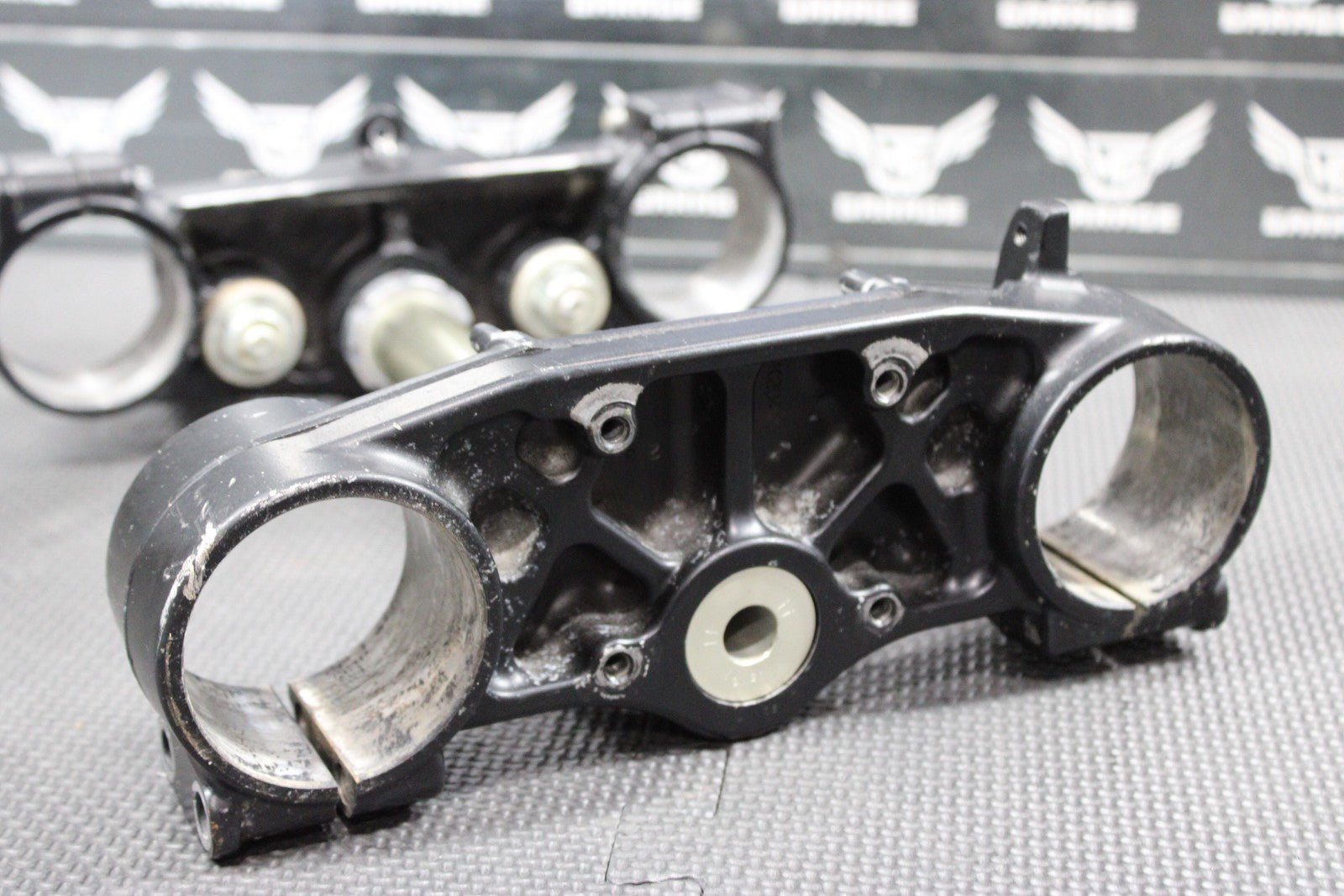 2014 KAWASAKI KX250F 13 - 14 OEM FRONT FORKS LOWER UPPER TRIPLE TREE CLAMP SET - hggarage