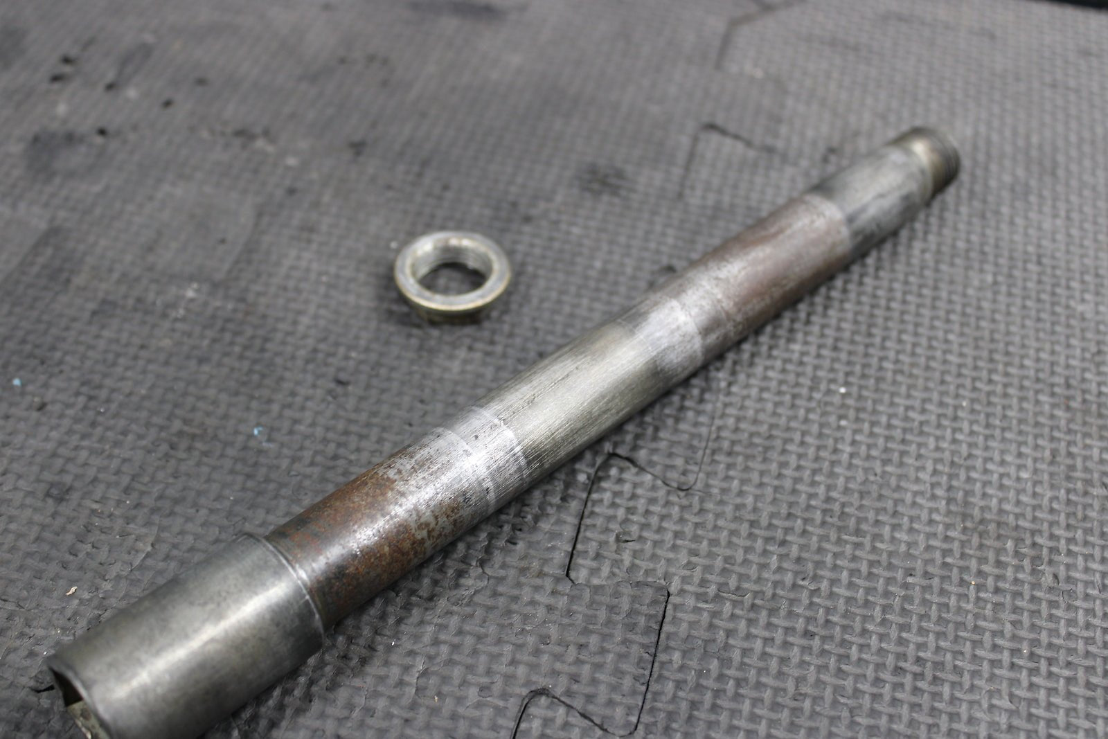 2004 Suzuki RM125 RM250 OEM Front Wheel Rim Axle Pivot Bolt 54711 - 37F00 - hggarage
