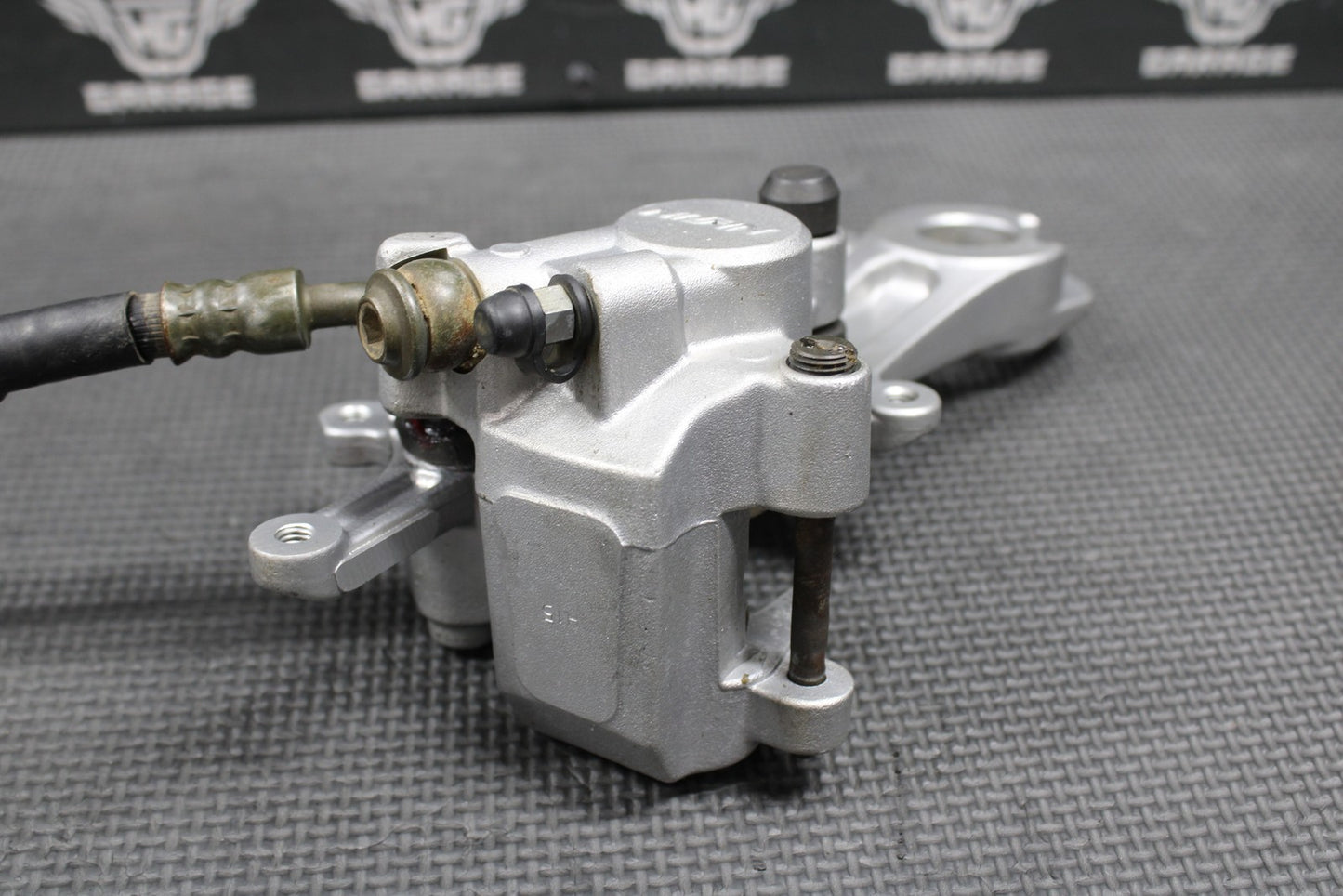 2009 YAMAHA YZ450F OEM NISSIN REAR BACK BRAKE CALIPER MASTER CYLINDER LEVER LINE - hggarage