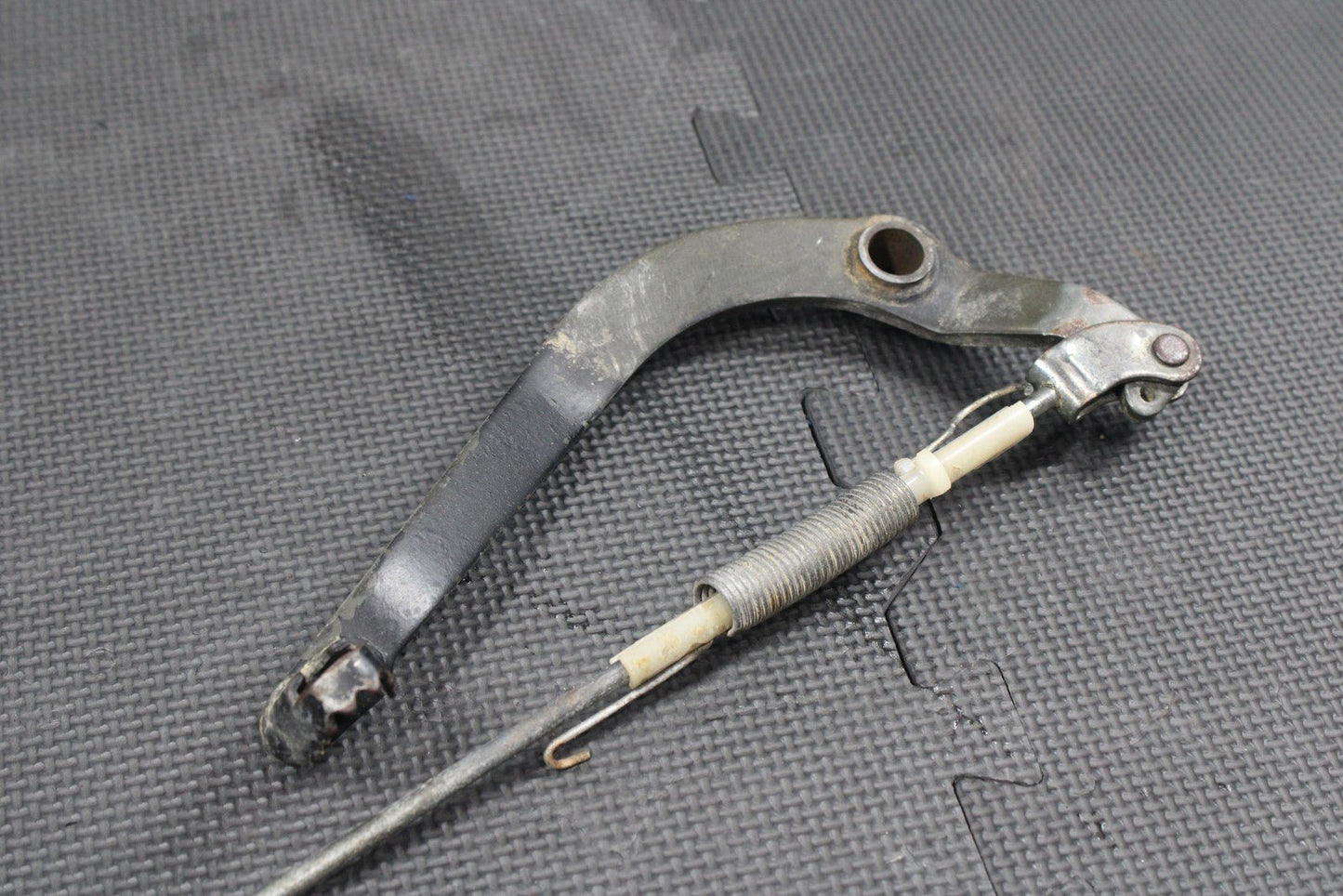 1987 YAMAHA TW200 OEM RIGHT REARSET BRAKE FOOT PEDAL W/SENSOR 2JX - 27211 - 00 - 90 - hggarage