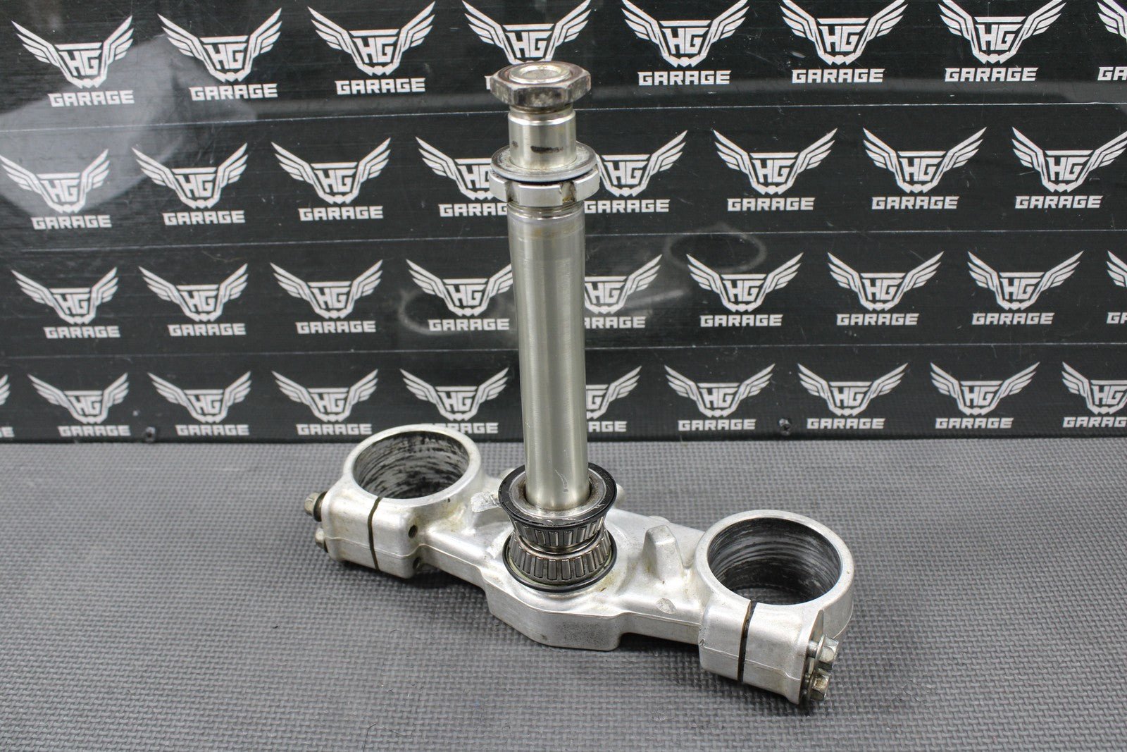 1999 SUZUKI 99 - 00 RM125 RM250 OEM FRONT FORKS CLAMP LOWER TRIPLE TREE STEM - hggarage