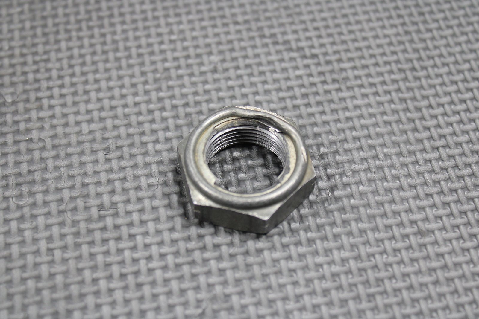 2018 SUZUKI RMZ450 OEM REAR AXLE BACK WHEEL RIM PIVOT BOLT AXLE 64711 - 35G10 - hggarage
