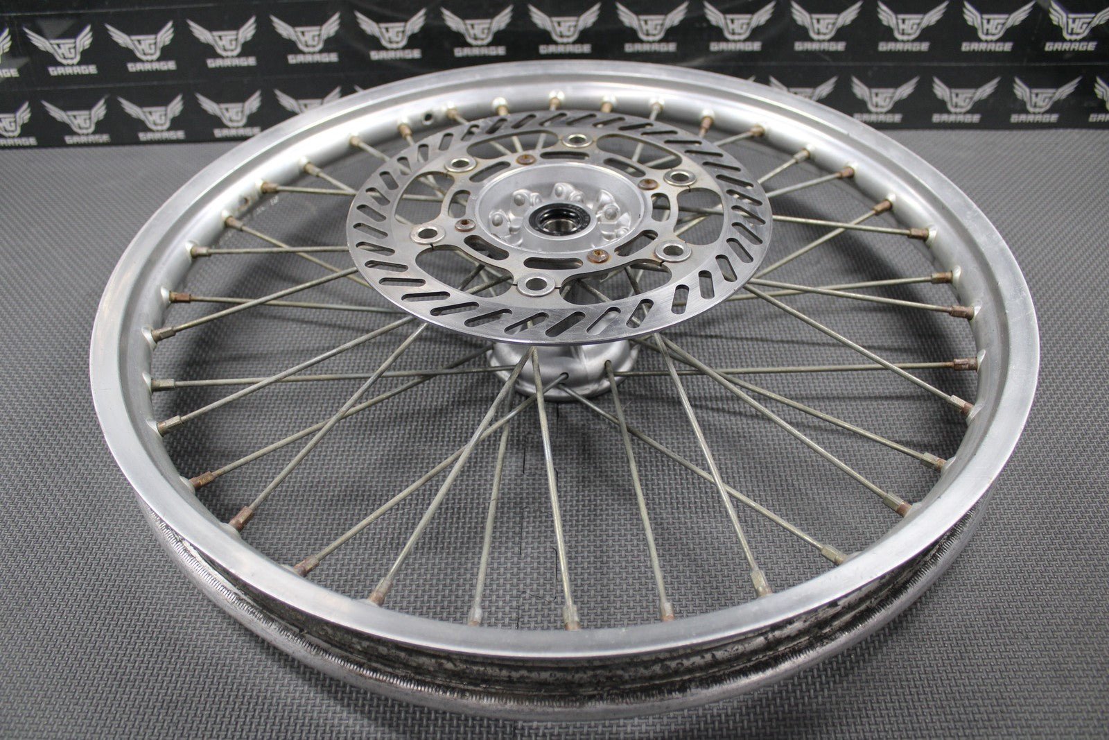 1996 KAWASAKI 93 - 98 KX125 KX250 KX500 OEM 21" FRONT WHEEL RIM HUB 41034 - 1226 - hggarage