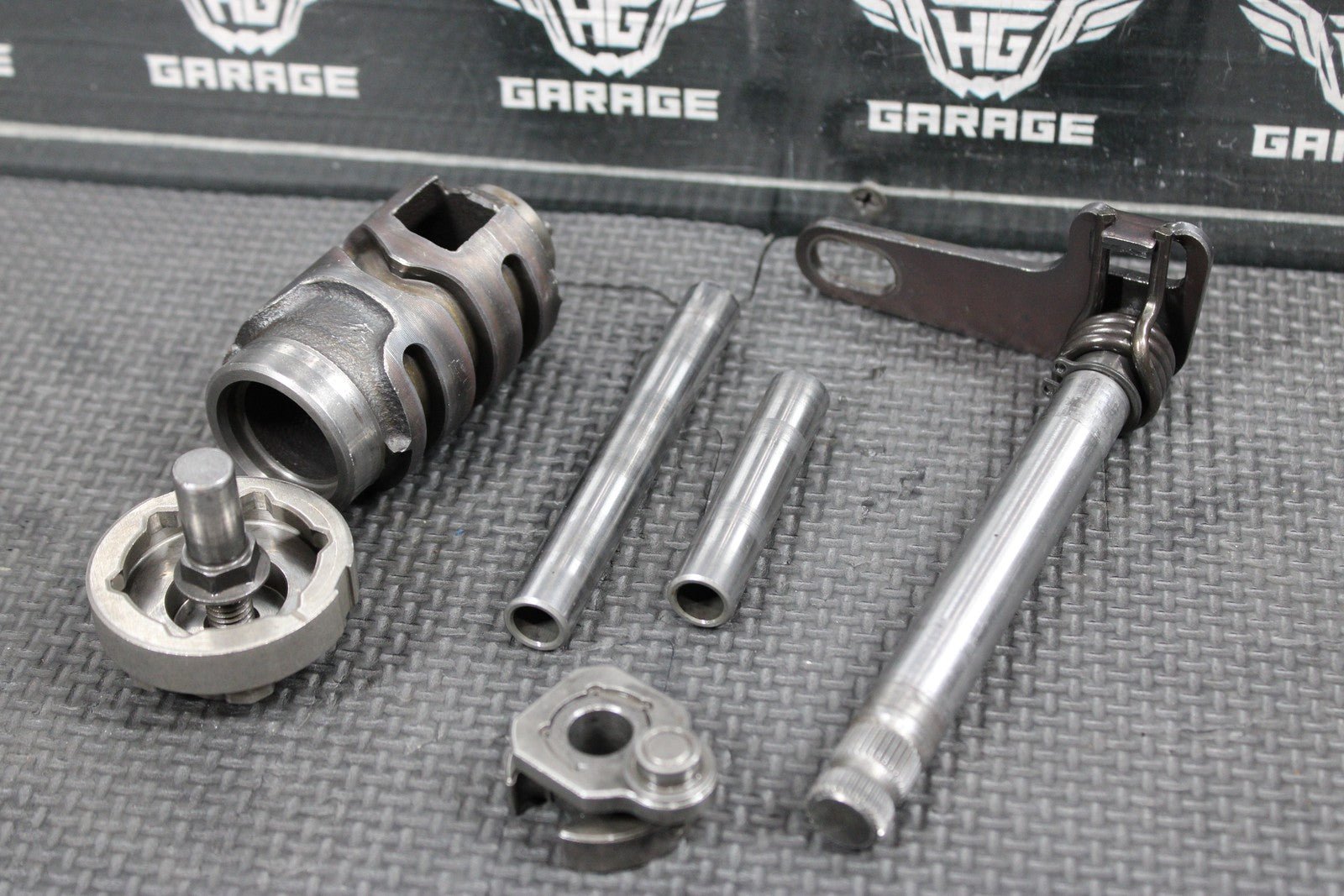 1996 SUZUKI RM250 OEM ENGINE TRANSMISSION GEARS GEARBOX SHIFT FORKS SHAFTS DRUM - hggarage