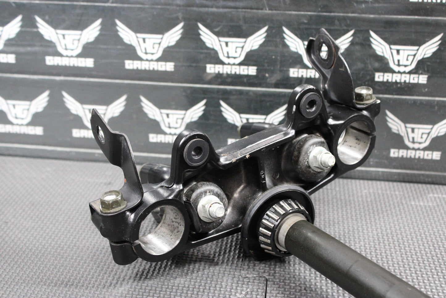 2005 SUZUKI DR200SE OEM FRONT FORKS LOWER UPPER TRIPLE TREE STEM CLAMP NICE! - hggarage