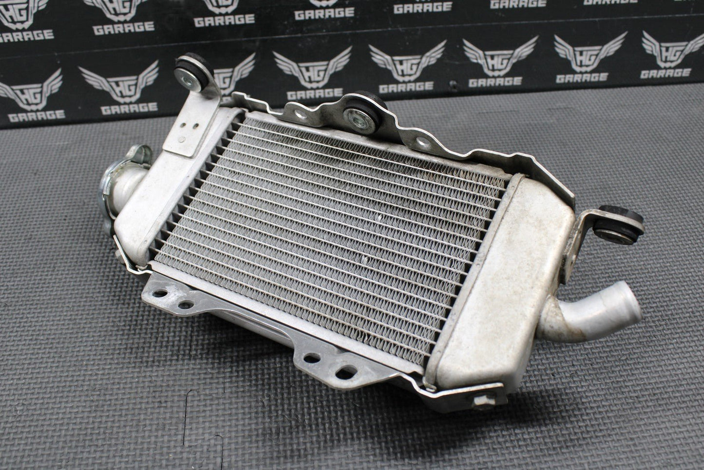 2009 KAWASAKI 09 - 14 KLX250S KLX250SF OEM RIGHT SIDE RADIATOR COOLER 39061 - 0184 - hggarage