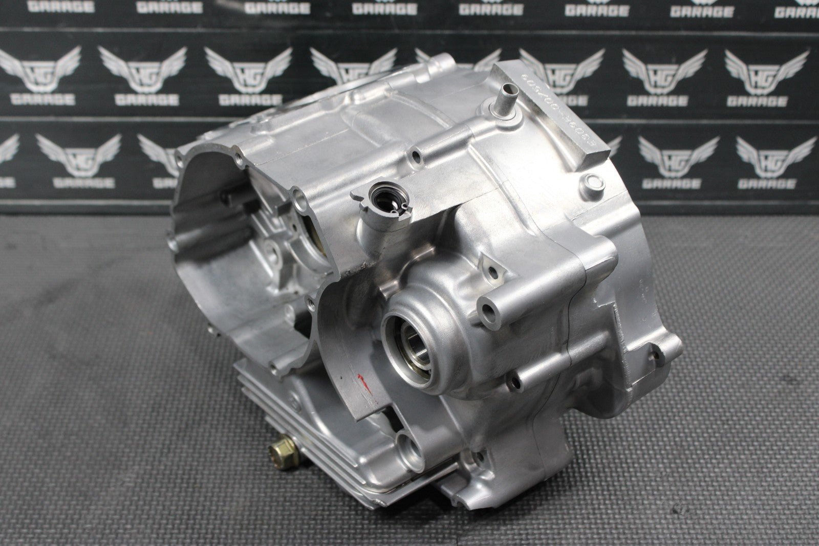 2000 YAMAHA 00 - 08 TTR125L OEM LEFT RIGHT ENGINE MOTOR CRANKCASE CRANK - hggarage