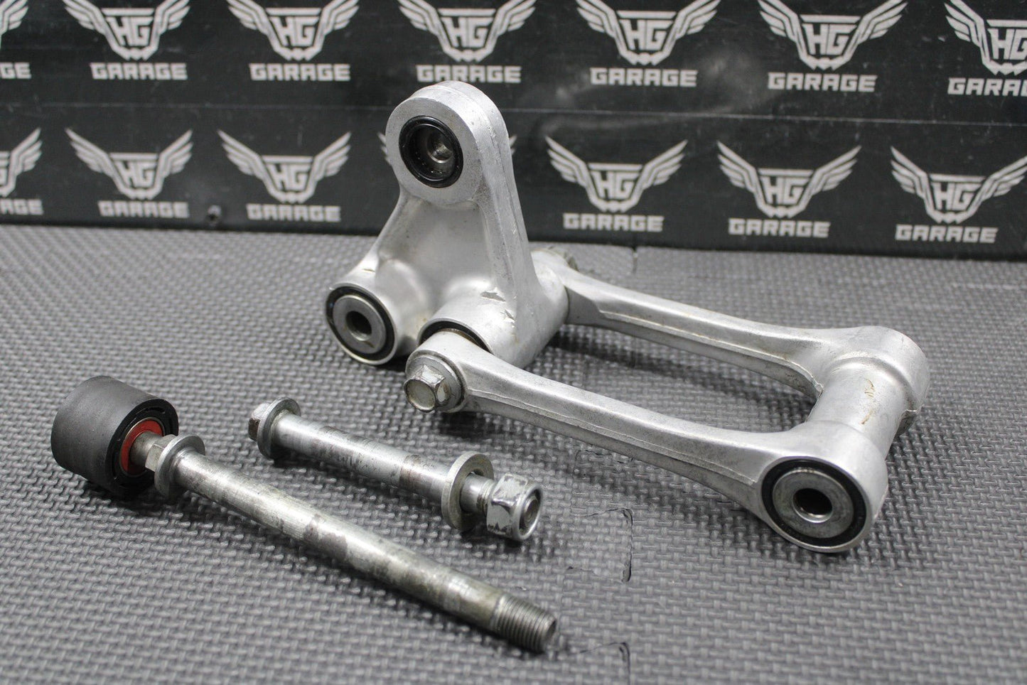 2000 2001 HONDA CR125R CR250R OEM REAR SHOCK LINKAGE ARM ROD GOOD BEARINGS! - hggarage