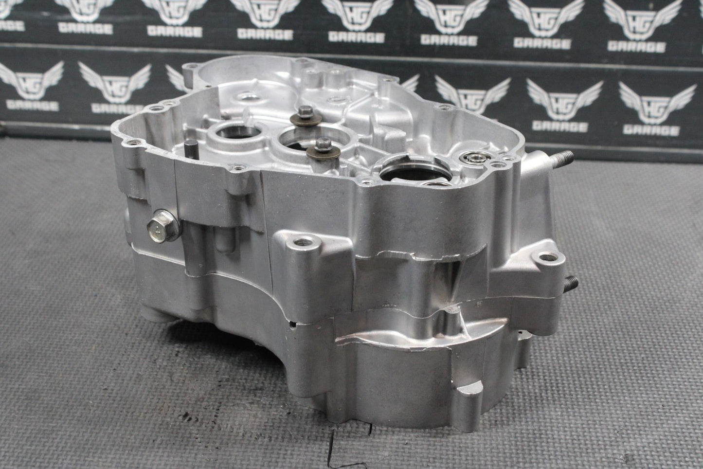 2012 KAWASAKI 08 - 13 KX85 OEM LEFT RIGHT ENGINE MOTOR CRANKCASE CASES BLOCK - hggarage