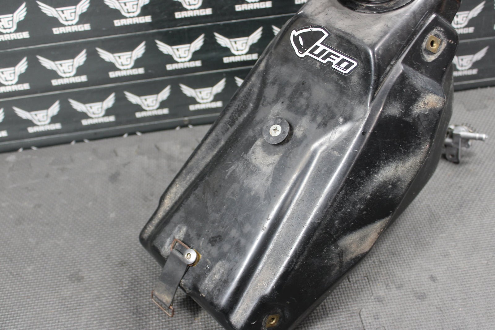 2002 HONDA CRF450R OEM GAS FUEL TANK CELL PETROL RESERVOIR 17510 - MEB - 670 - hggarage