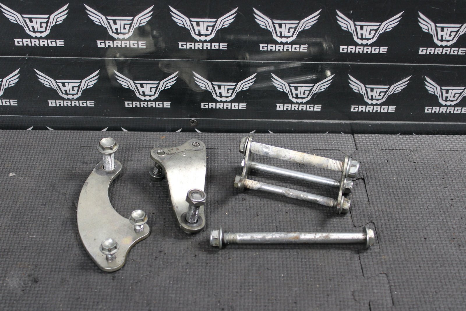 2014 KAWASAKI 2013 KX250 13 - 16 KX250F OEM ENGINE MOTOR MOUNT STAY BRACKETS - hggarage