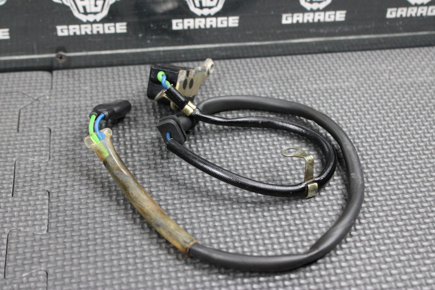 1991 86 - 91 HONDA CR80R OEM STATOR PULSE GENERATOR ALTERNATOR 30300 - GC4 - 601 GOOD! - hggarage