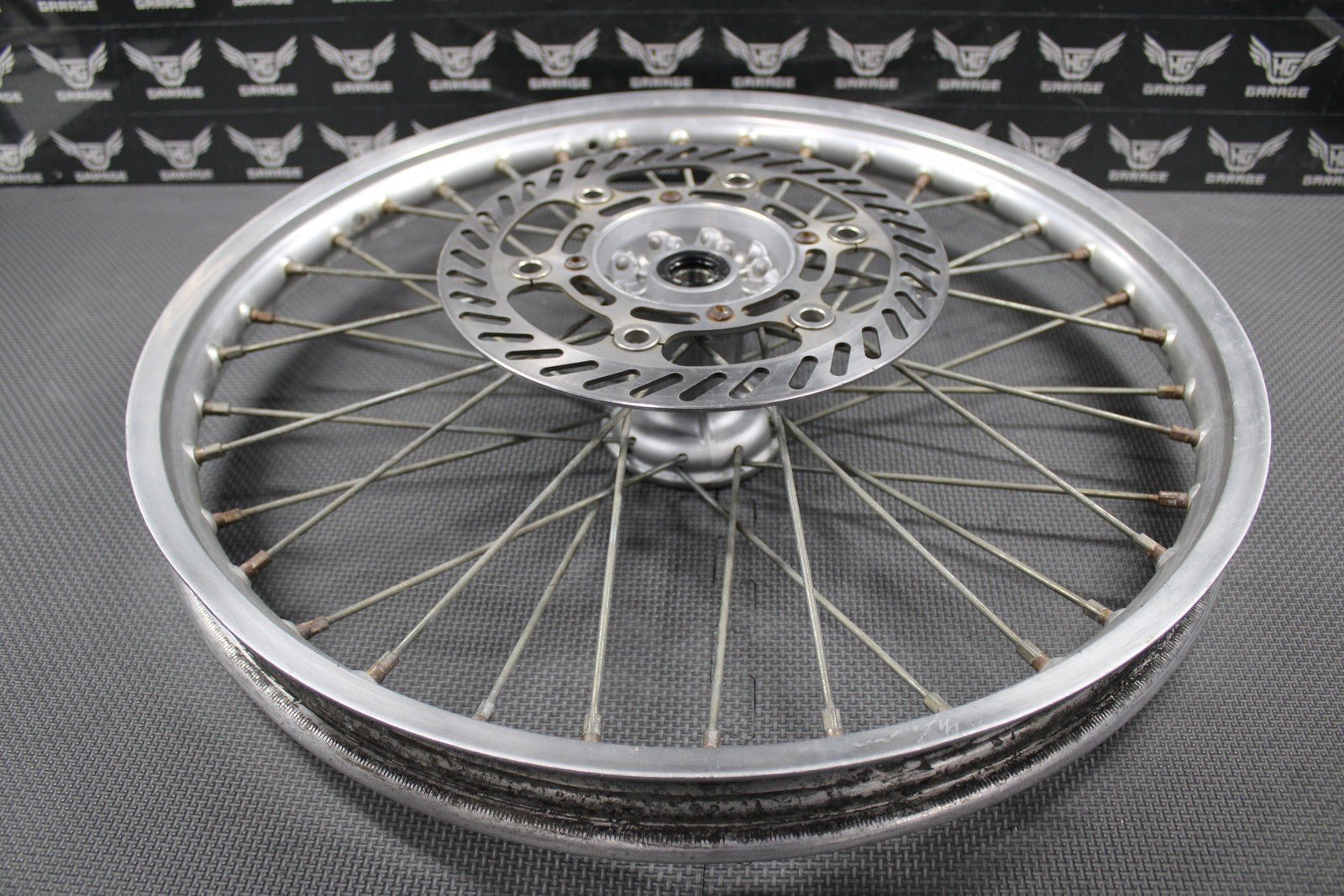 1996 KAWASAKI 93 - 98 KX125 KX250 KX500 OEM 21" FRONT WHEEL RIM HUB 41034 - 1226 - hggarage