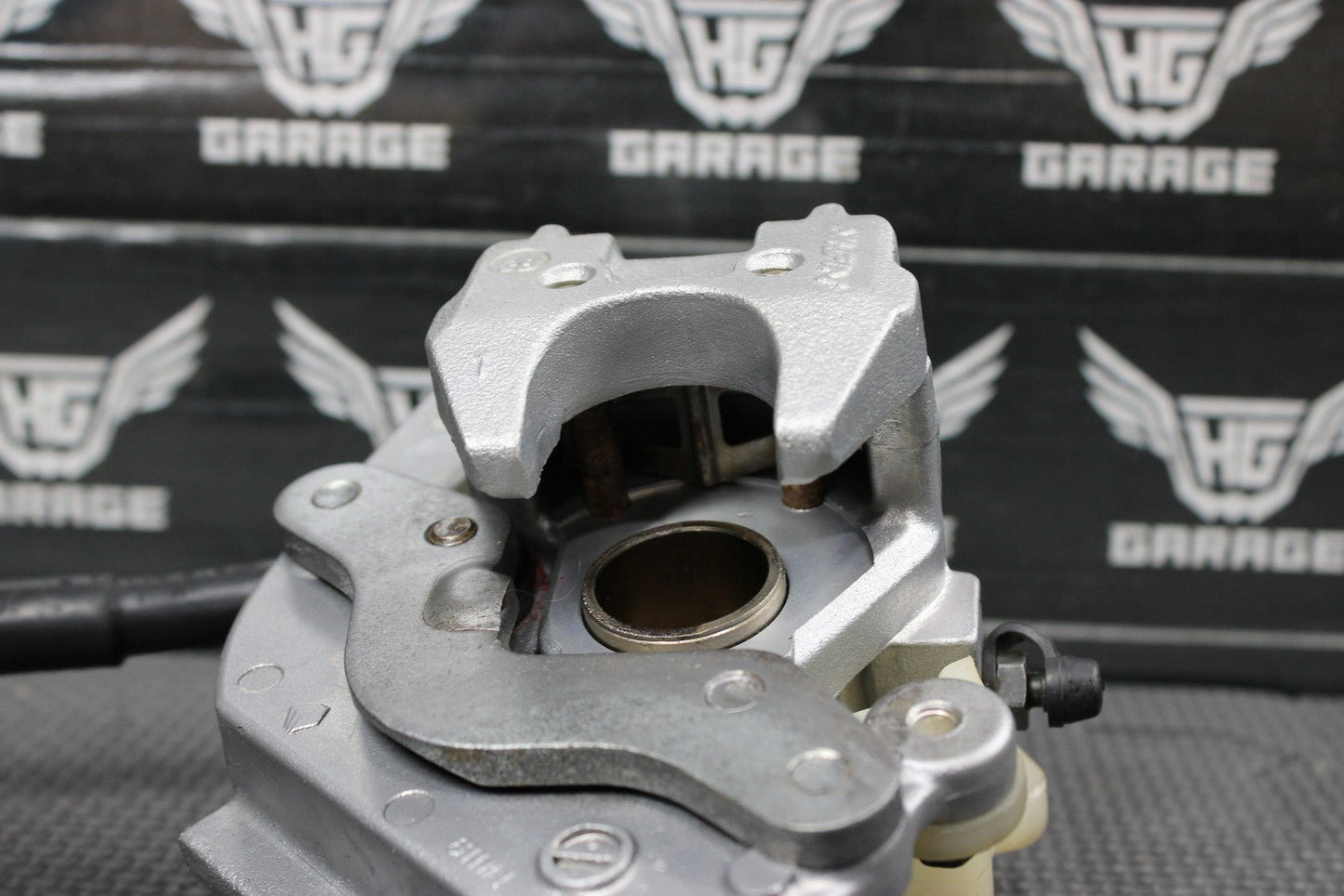 2003 KAWASAKI KX65 OEM NISSIN REAR BACK BRAKE CALIPER 43041 - 1711 43095 - 1228 - hggarage