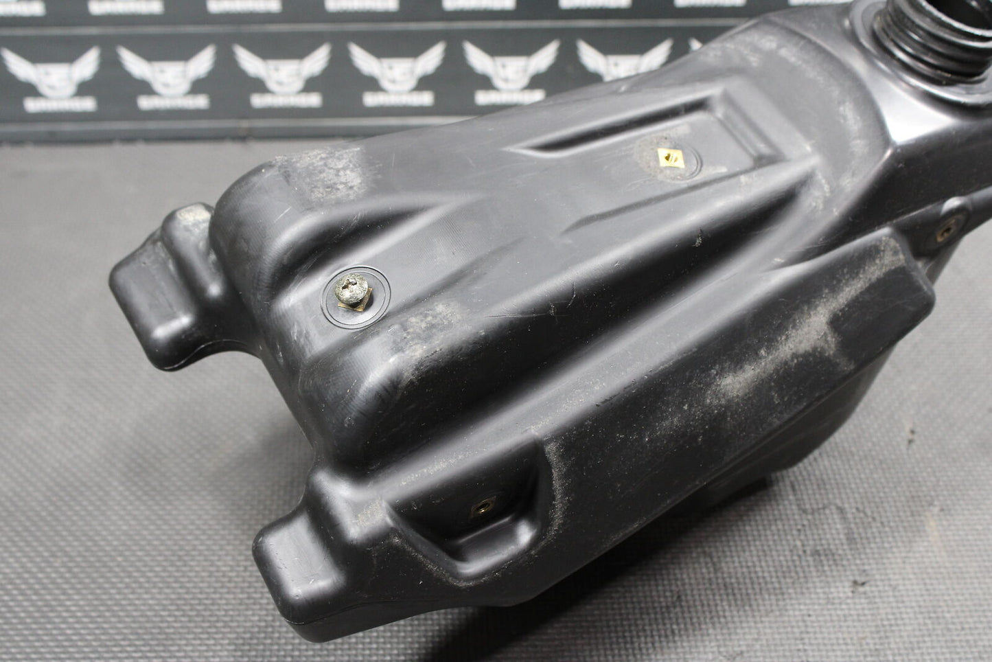 2003 KAWASAKI KX125 KX250 OEM GAS FUEL TANK CELL PETROL RESERVOIR 51001-167