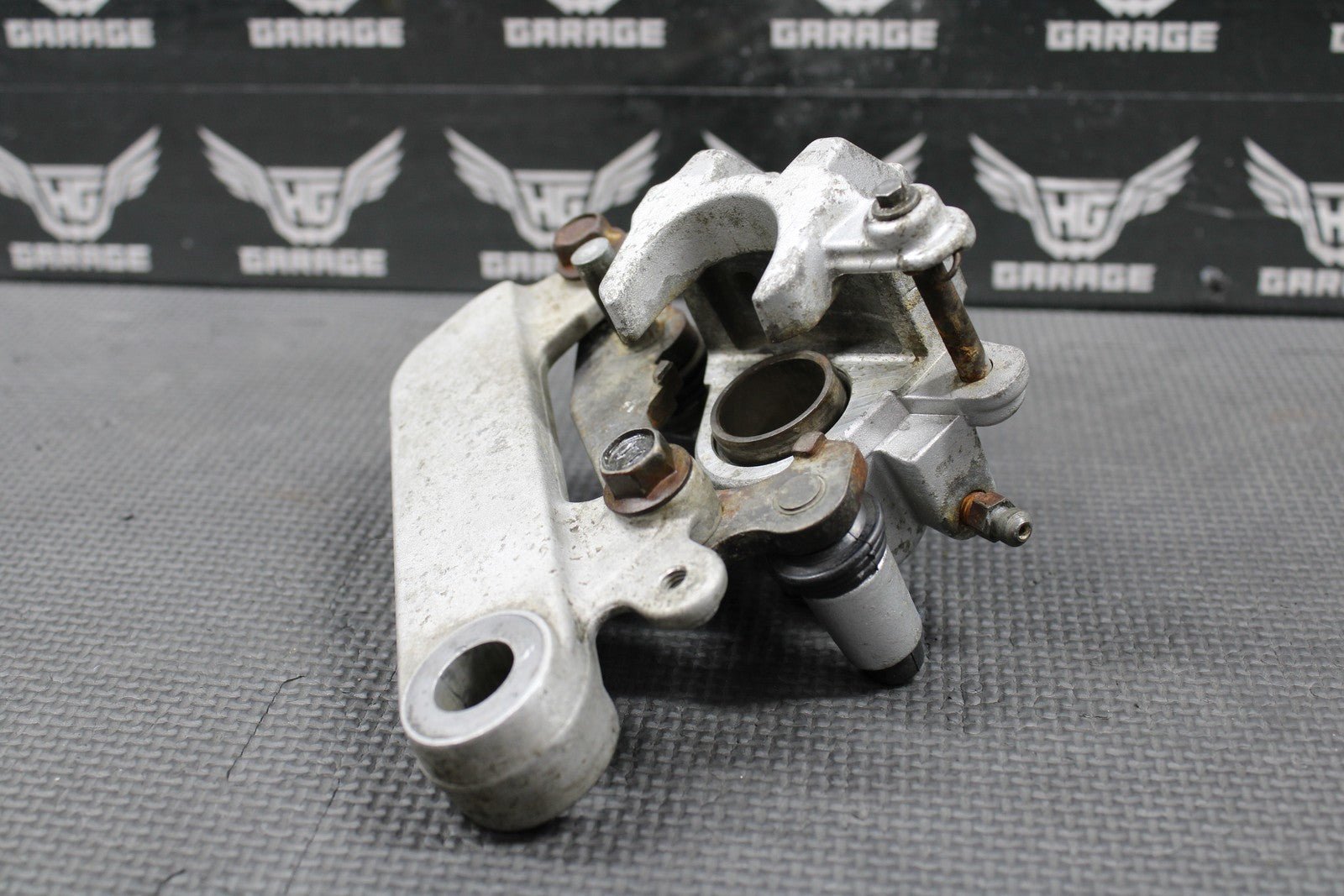 2005 SUZUKI 02 - 15 RM85 RM85L OEM TOKICO REAR BACK BRAKE CALIPER 69100 - 03B00 - 999 - hggarage