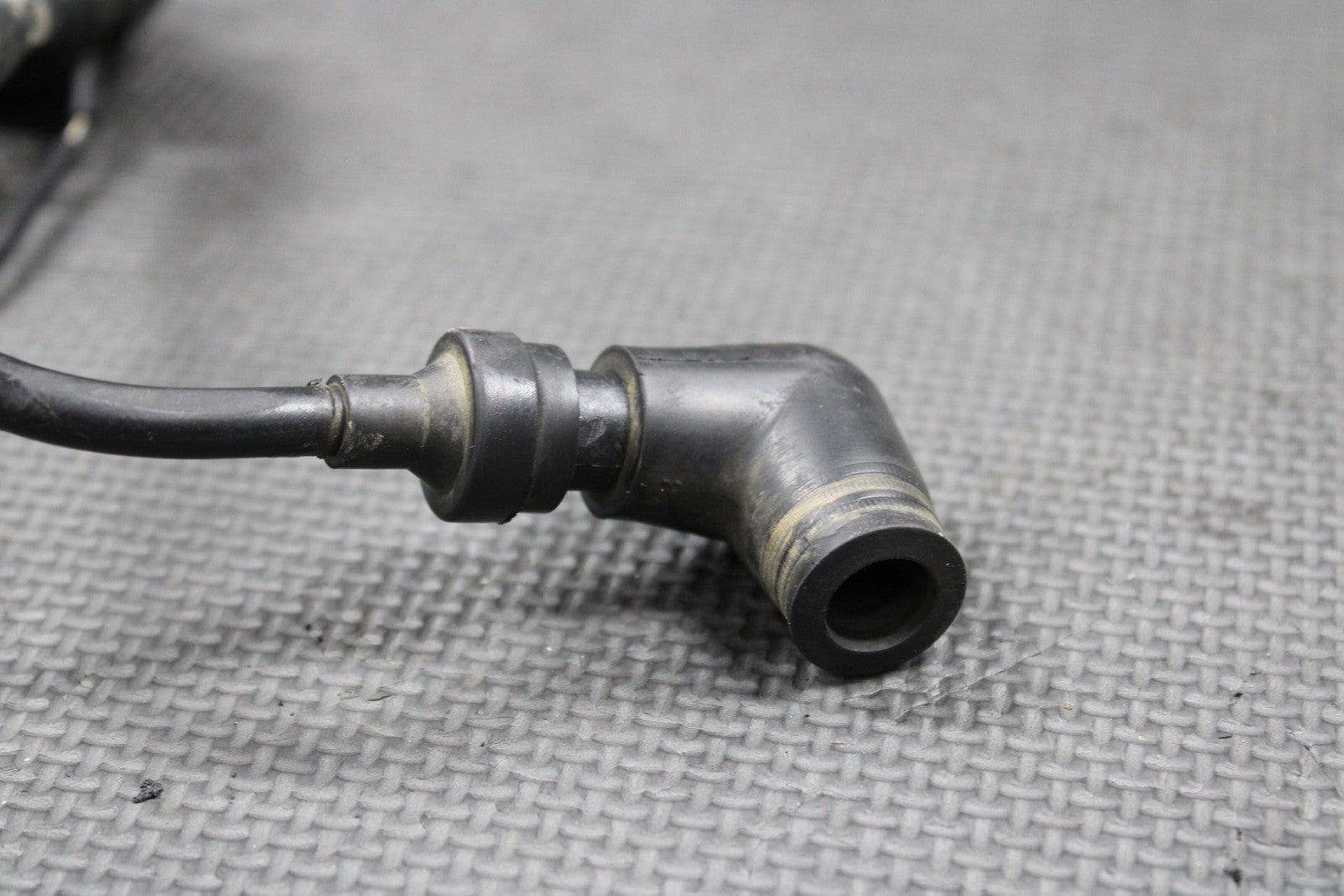 2003 SUZUKI 01 - 03 RM125 RM250 OEM IGNITION COIL SPARK PLUG BOOT WIRE 33410 - 08G00 - hggarage