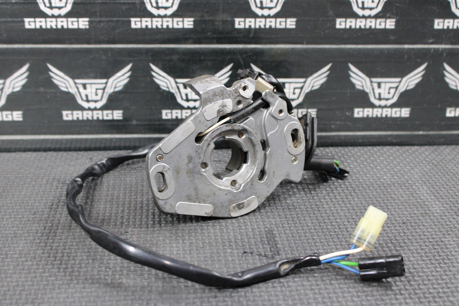1998 HONDA CR125R OEM STATOR MAGNETO ROTOR FLYWHEEL 31100 - KZ4 - J02 - hggarage