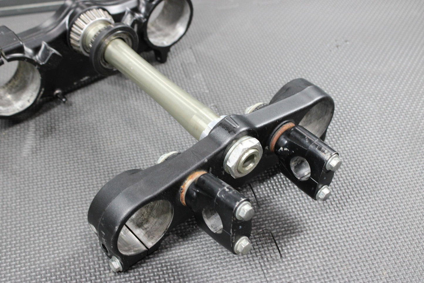 2014 KAWASAKI KX250F 13 - 14 OEM FRONT FORKS LOWER UPPER TRIPLE TREE CLAMP SET - hggarage