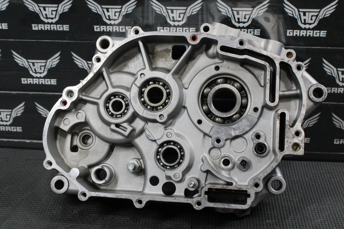 2008 KAWASAKI KLX140 OEM RIGHT ENGINE CRANKCASE CRANK CASES BLOCK 14080 - 02 - hggarage