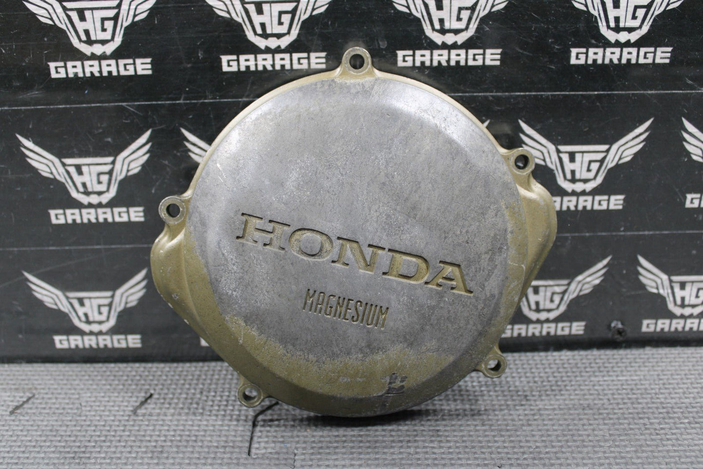 2008 04 - 08 HONDA CRF250R OEM RIGHT SIDE OUTER CLUTCH COVER 11351 - KRN - 670 - hggarage
